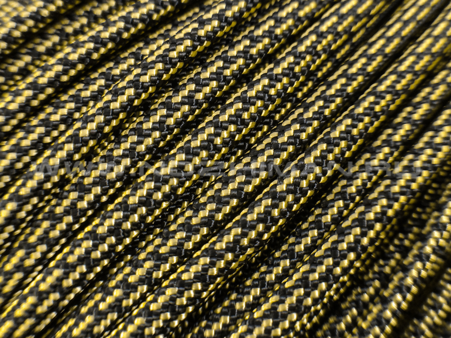 Paracord 550 Yellow Chain