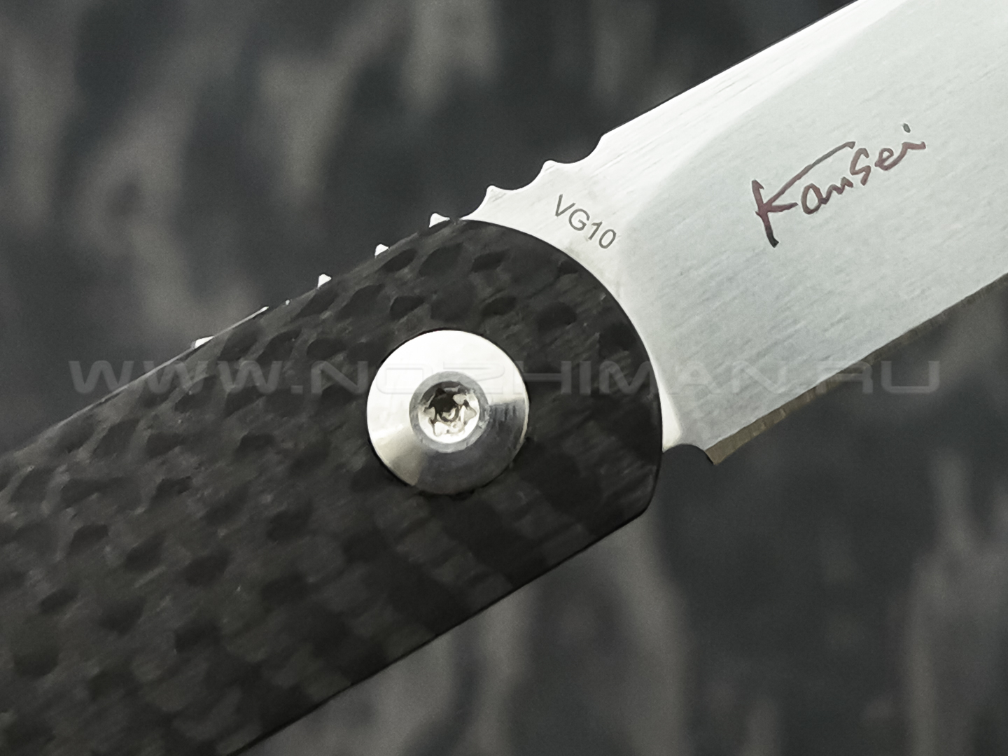 Нож Boker Plus LRF 01BO079, сталь VG-10, рукоять Carbon fiber