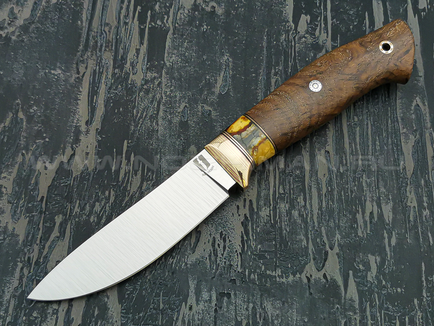 Нож "Скинер-М" сталь CPM 121 Rex, рукоять кап дуба, мокуме, зуб мамонта (Наследие)