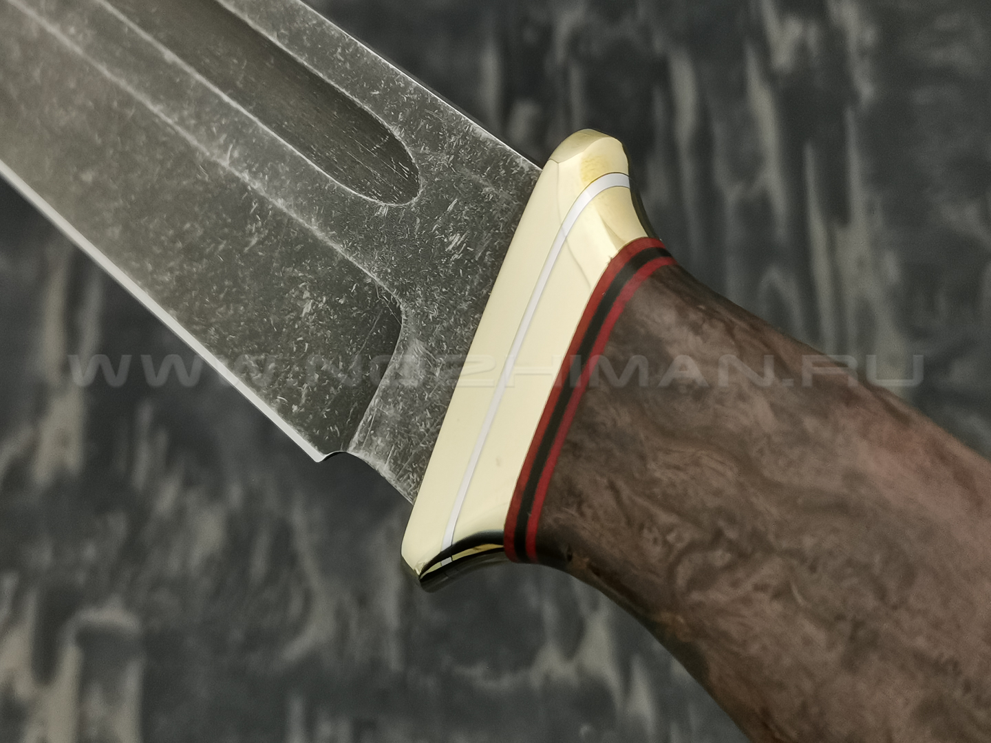 Нож "Пустынный орел" булатная сталь, рукоять карельская береза, латунь (Тов. Завьялова)