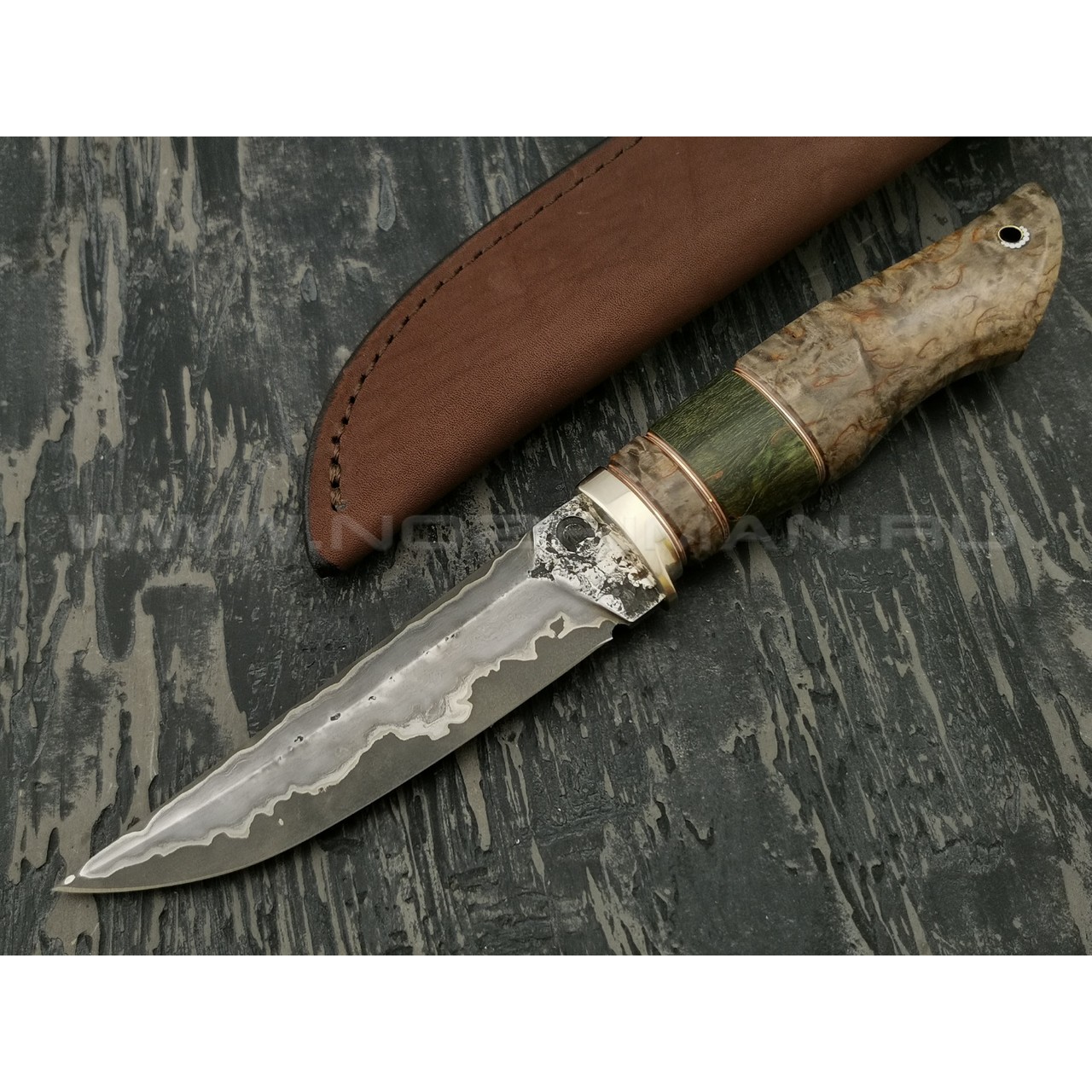 Нож НЛВ3 ламинированная сталь K340 рукоять стаб. карельская береза, мельхиор (Леонид Васильев)