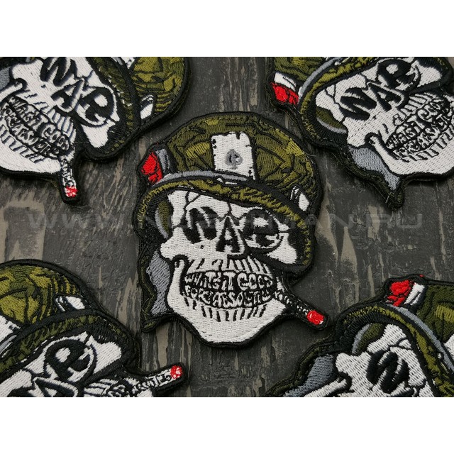 Патч П-198 "War is Hell - Война, это ад"