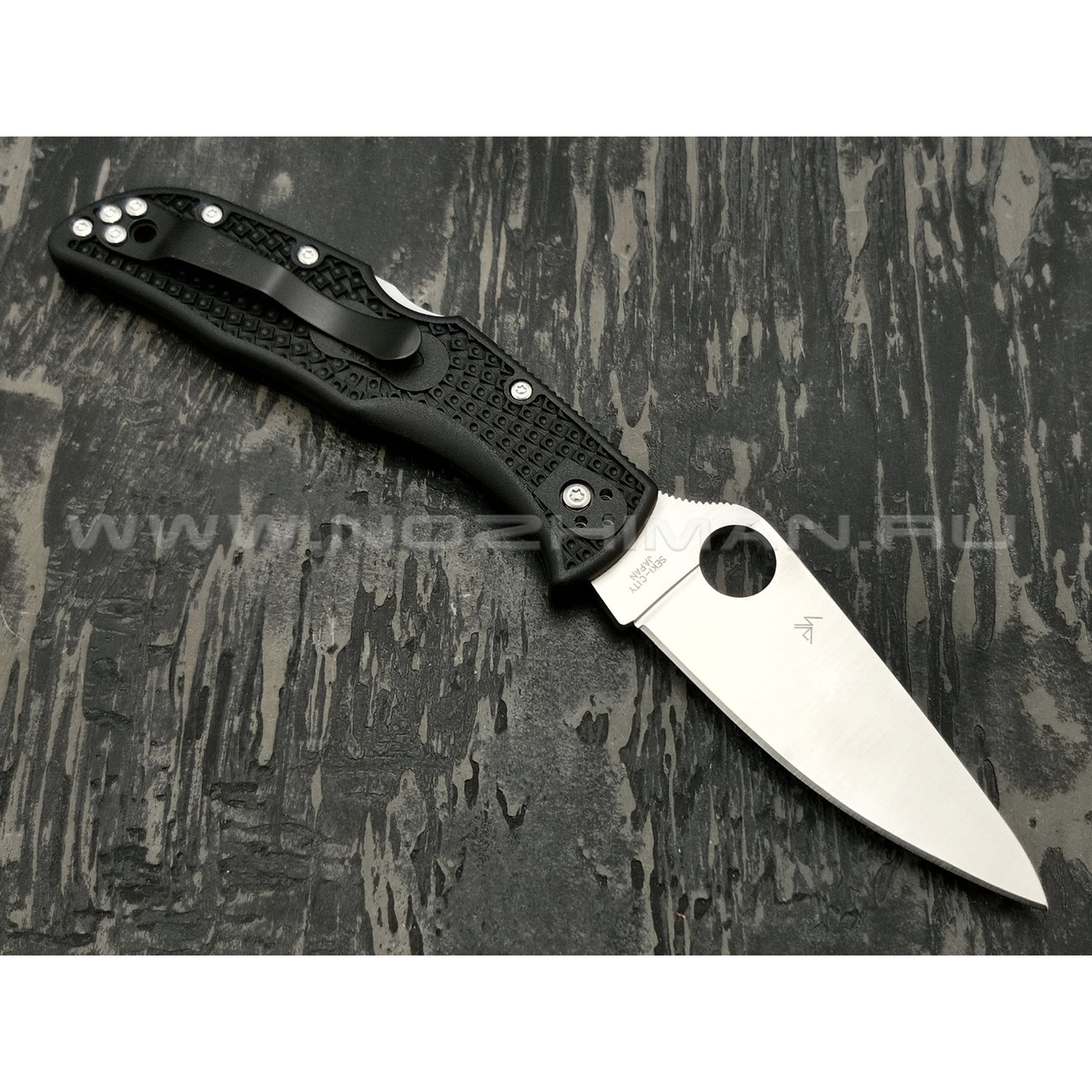 Нож Spyderco Endela Plain C243PBK, сталь VG-10 satin, рукоять FRN black