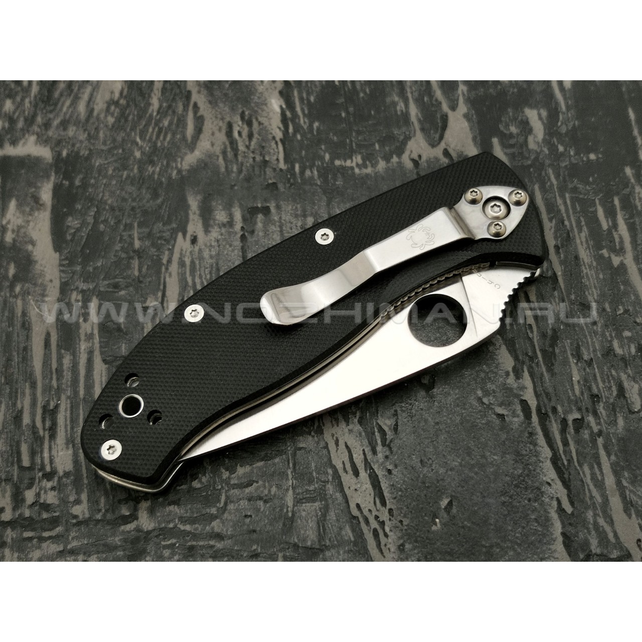 Нож Spyderco Tenacious Serrated C122GS, сталь 8Cr13MoV satin, рукоять G10 black