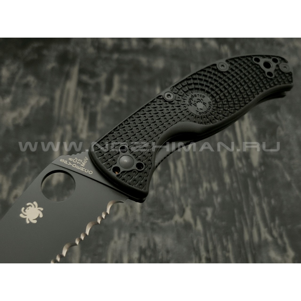 Нож Spyderco Tenacious Serrated C122SBBK, сталь 8Cr13MoV black, рукоять FRN black