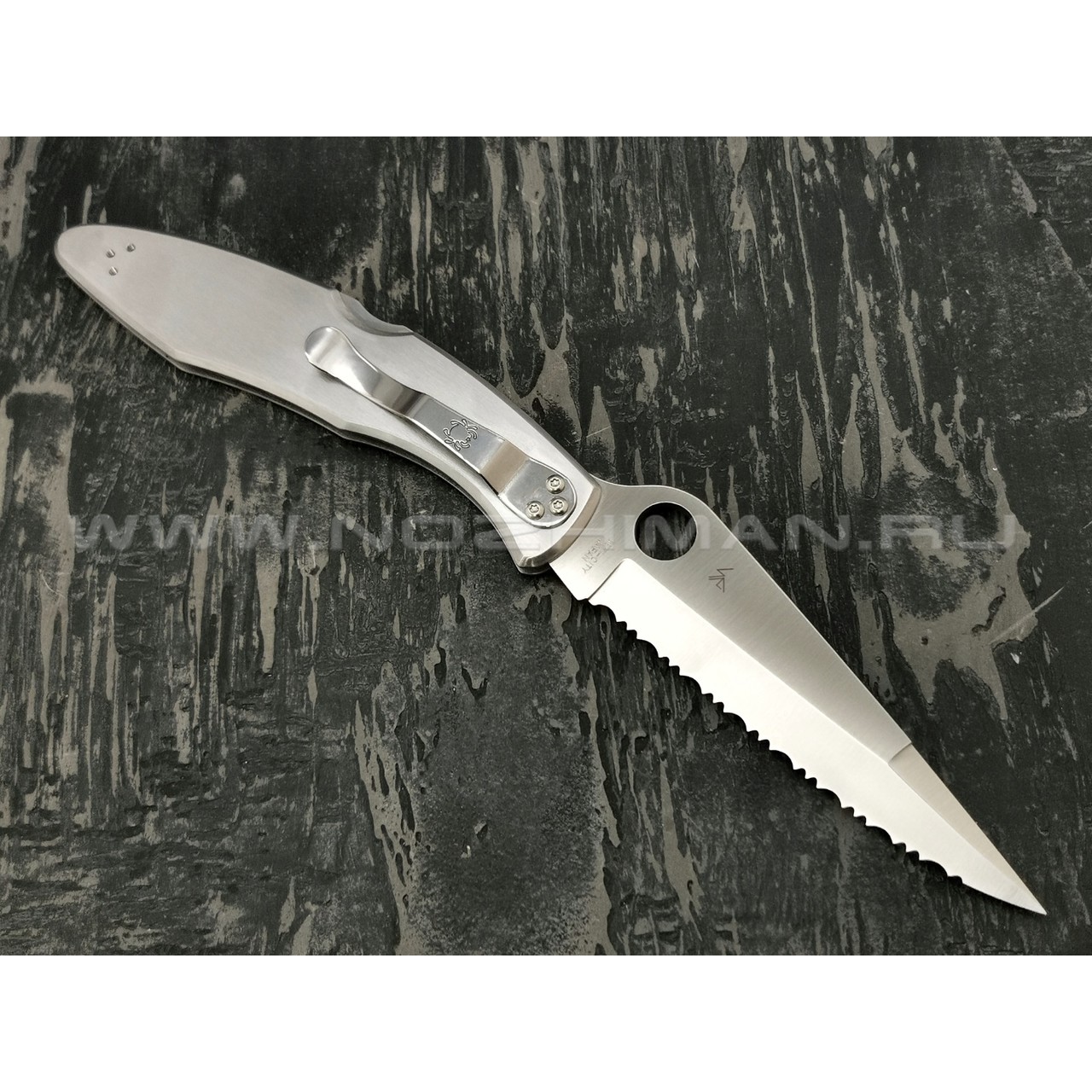 Нож Spyderco Police Serrated C07S, сталь VG-10 satin, рукоять Steel 410SS
