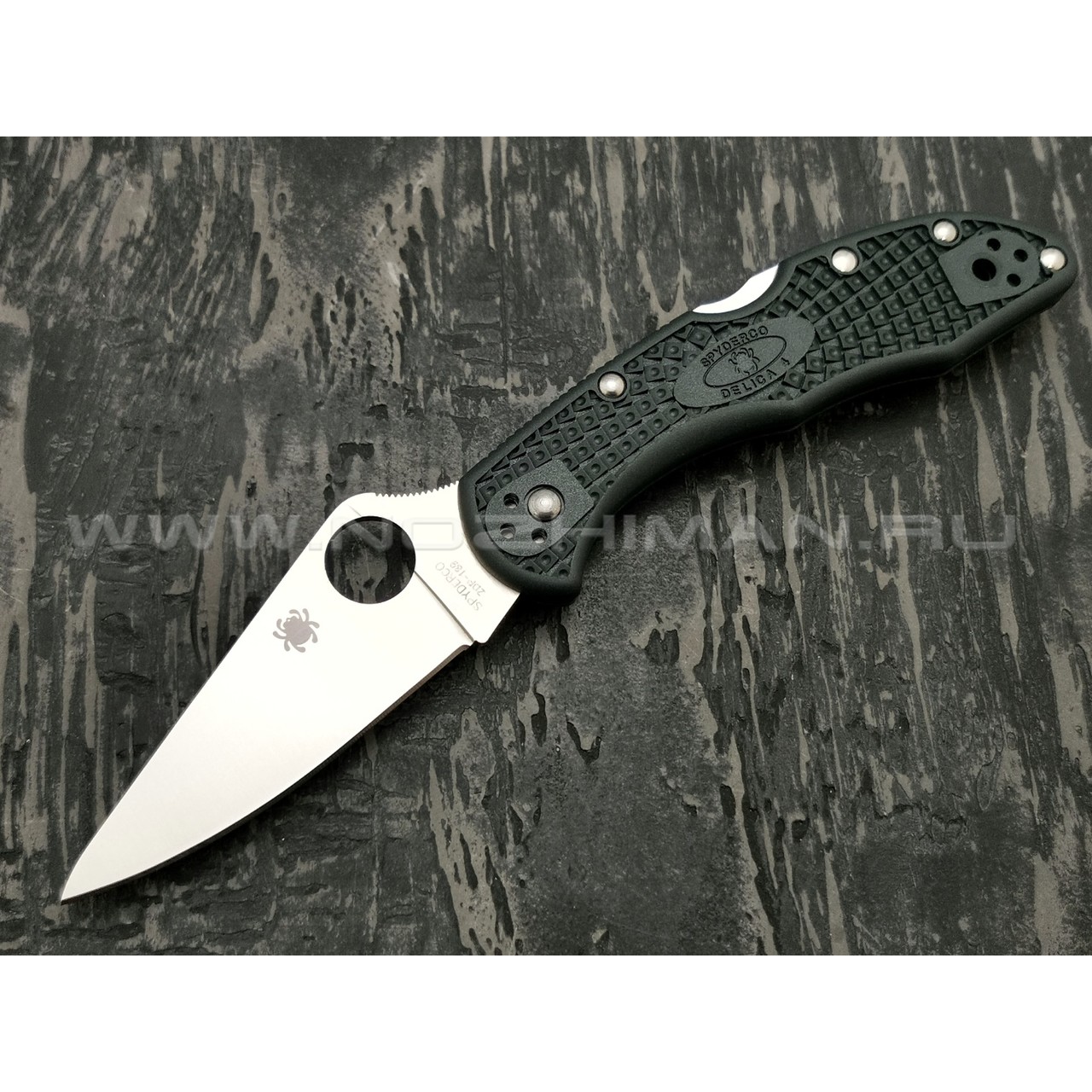 Нож Spyderco Delica 4 C11PGRE, сталь ZDP-189, рукоять FRN Lightweight British Racing Green