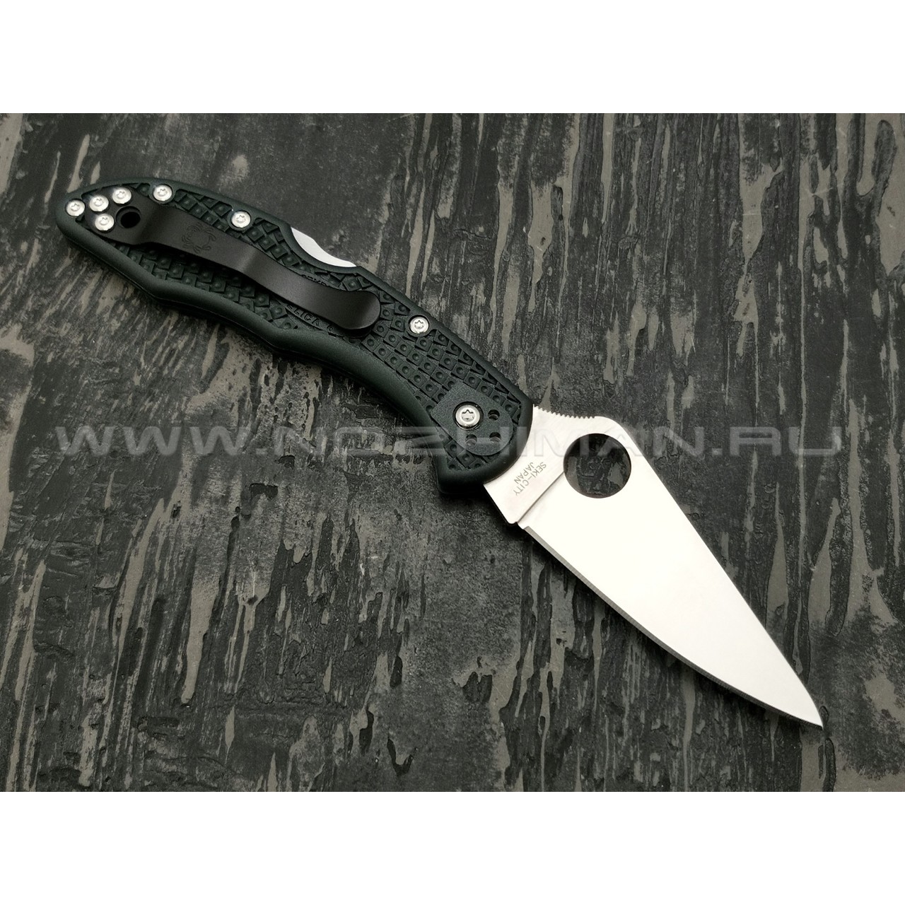 Нож Spyderco Delica 4 C11PGRE, сталь ZDP-189, рукоять FRN Lightweight British Racing Green