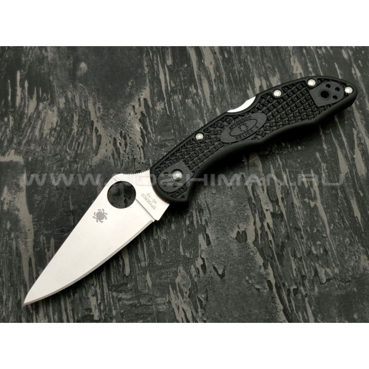 Нож Spyderco Delica 4 plain C11FPBK, сталь VG-10 satin, рукоять FRN black