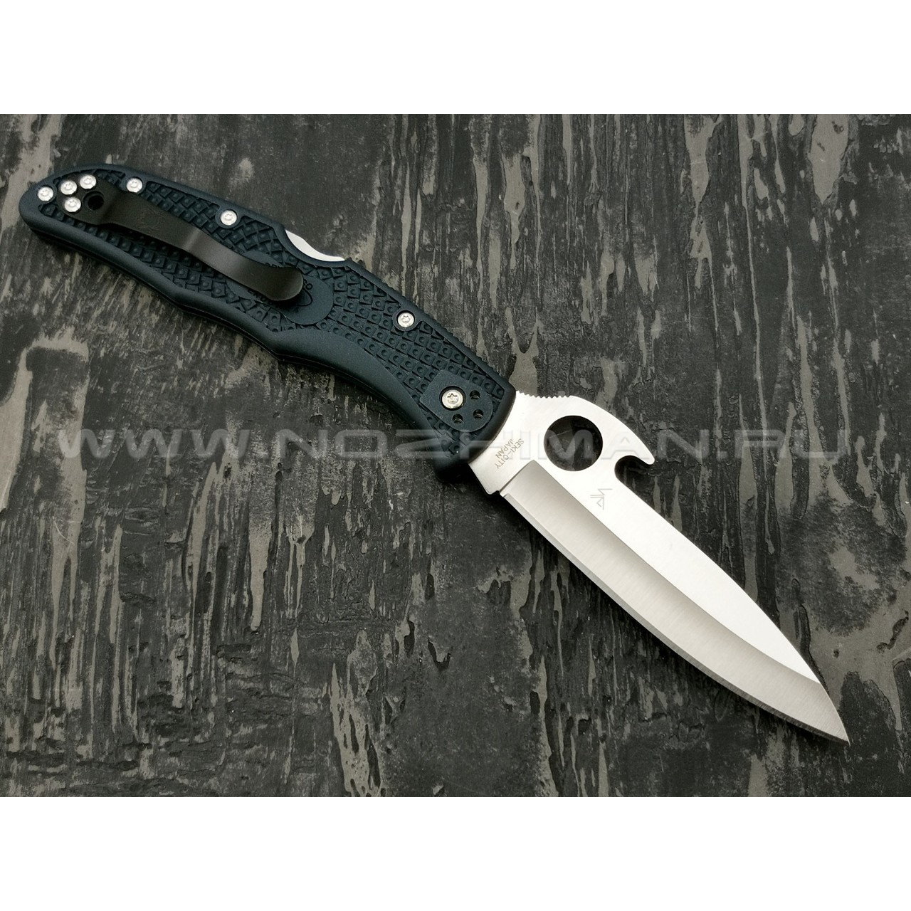 Нож Spyderco Endura 4 Emerson Plain Edge C10PGYW, сталь VG-10 satin, рукоять FRN grey