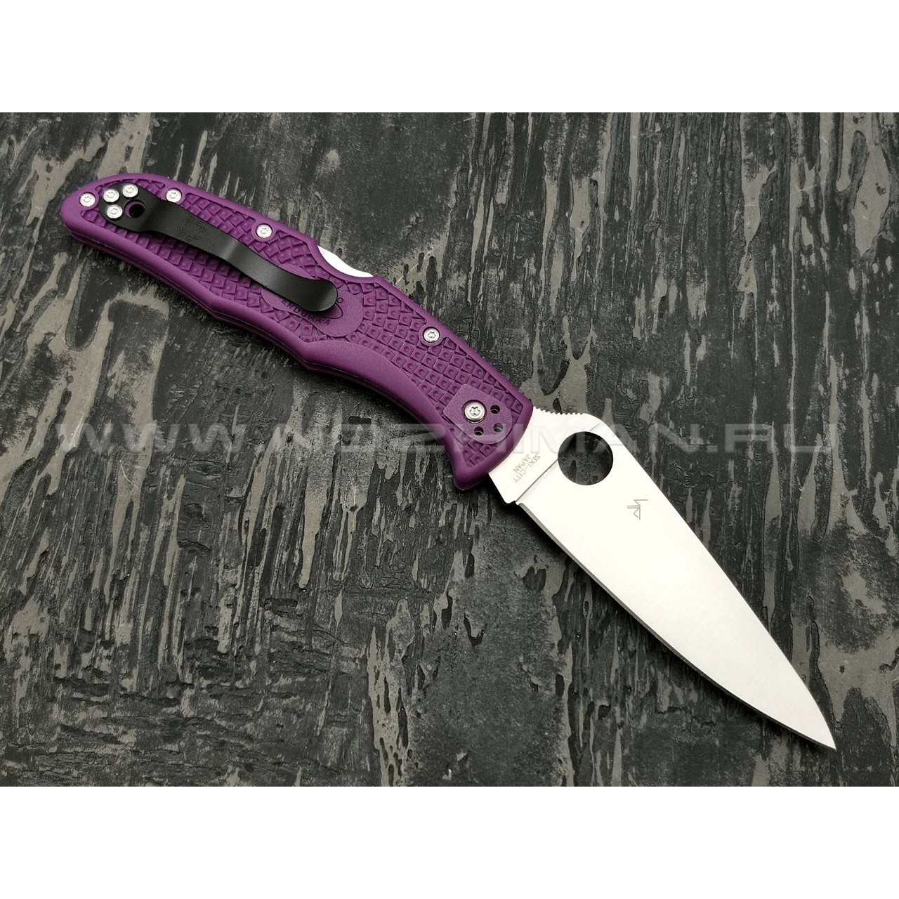 Нож Spyderco Endura 4 Flat Ground Purple C10FPPR, сталь VG-10 satin, рукоять FRN Purple