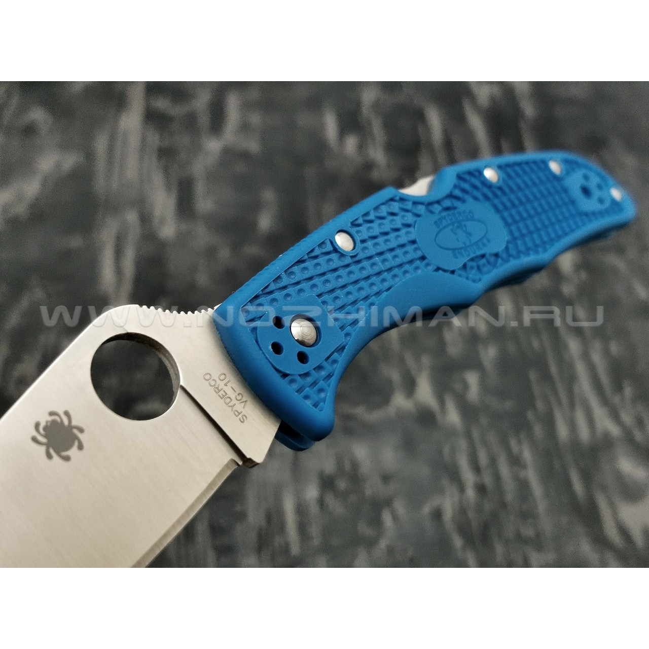 Нож Spyderco Endura 4 Flat Ground Blue C10FPBL, сталь VG-10 satin, рукоять FRN Blue