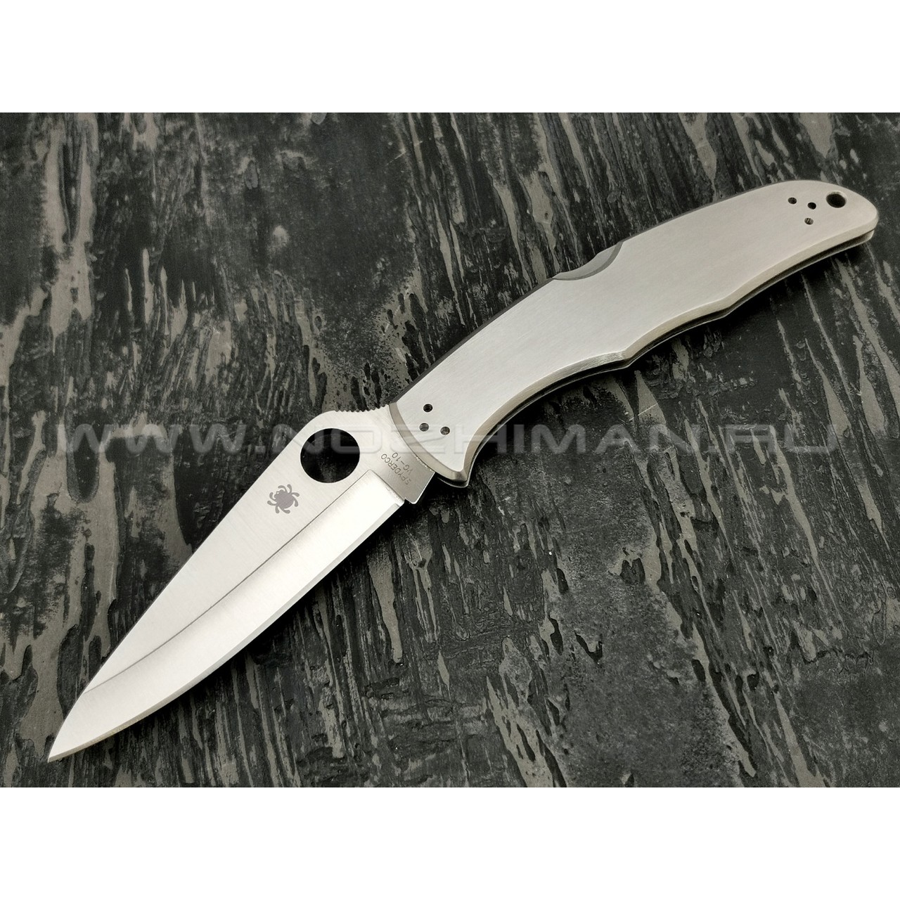 Нож Spyderco Endura 4 Stainless Plain Edge C10P, сталь VG-10 satin, рукоять Stainless Steel