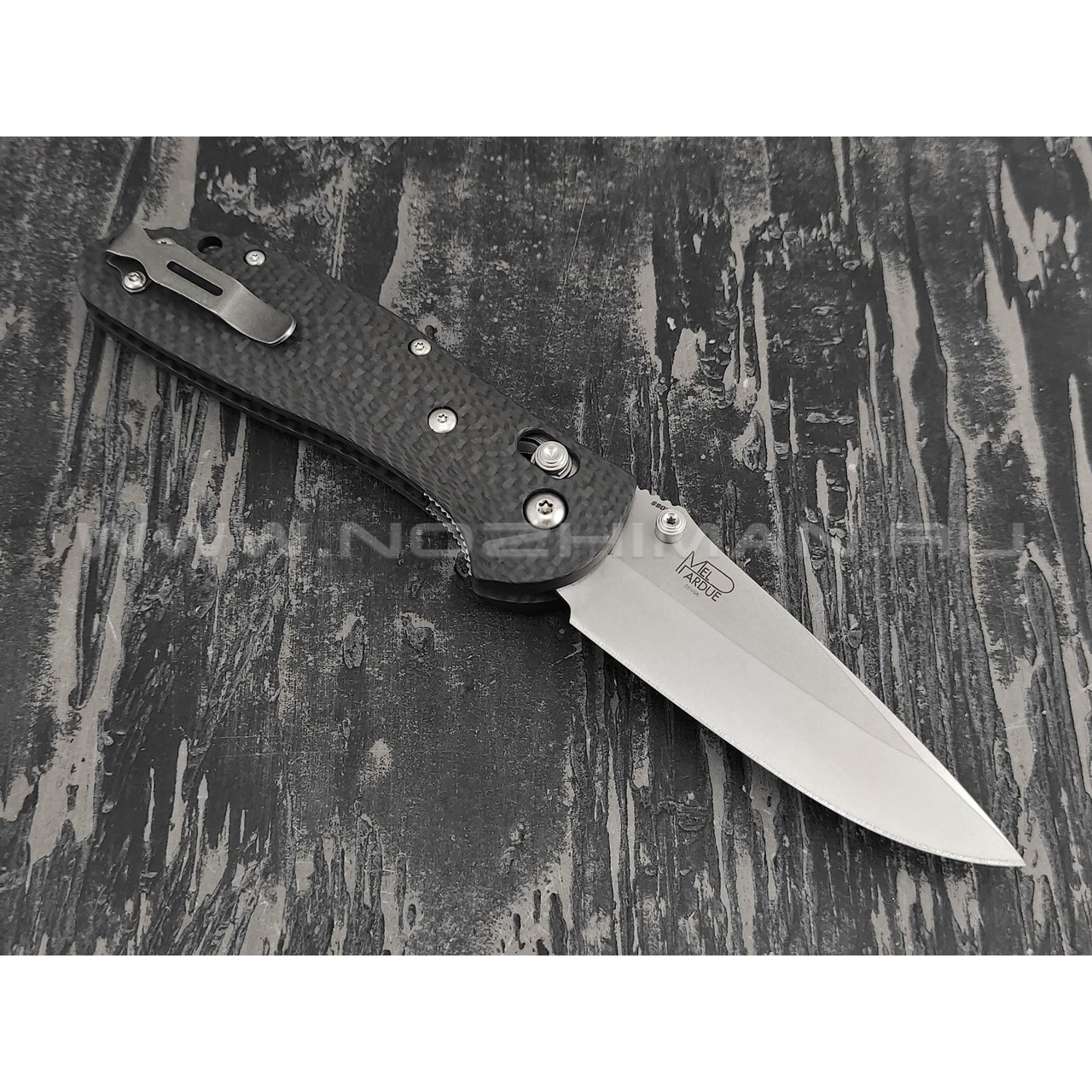 Нож Benchmade CU551-SS-S90V Custom GRIPTILIAN сталь CPM-S90V, рукоять carbon