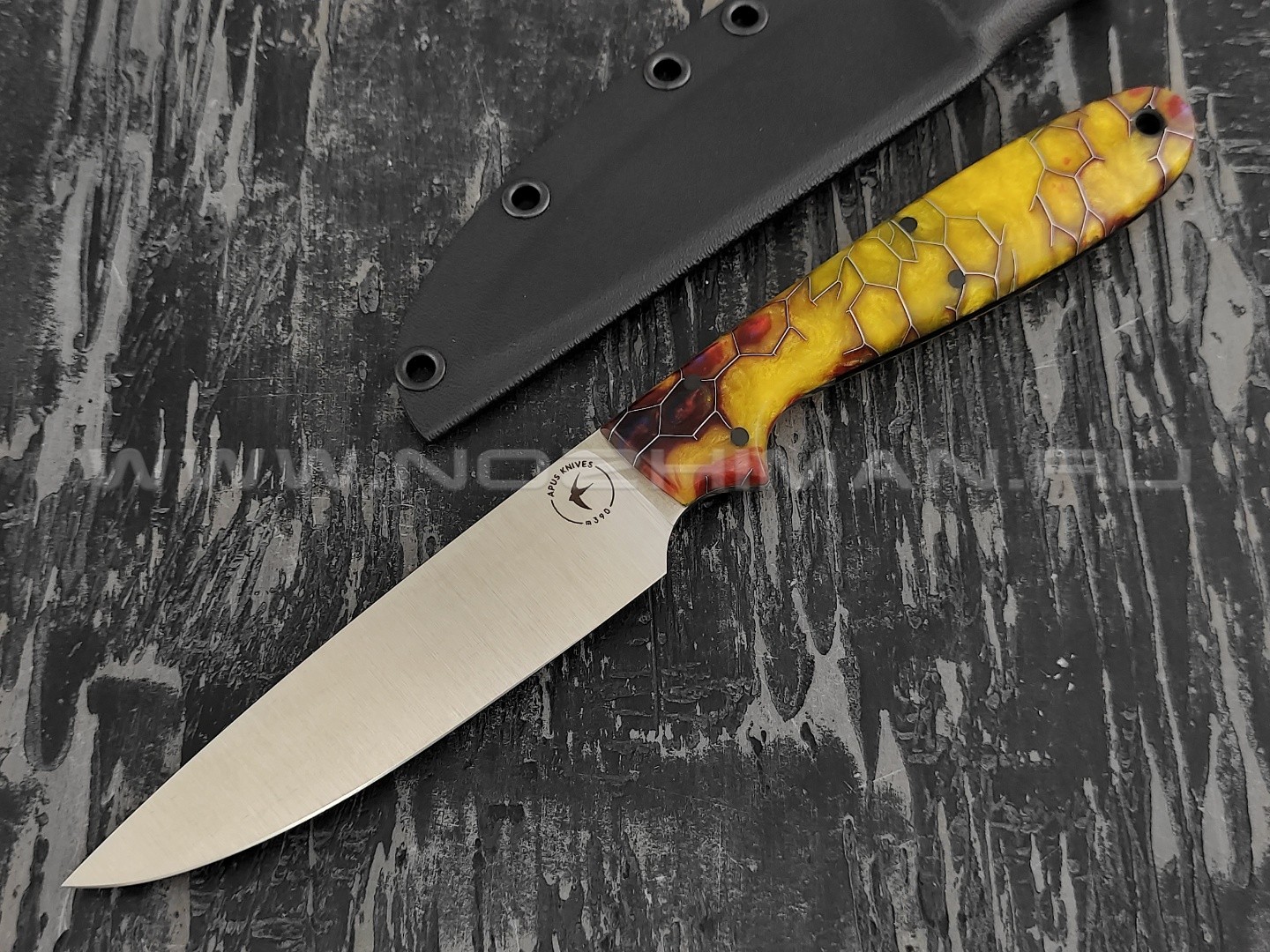 Apus Knives нож Wilson Long сталь M390, рукоять акрил и алюминиевая сетка