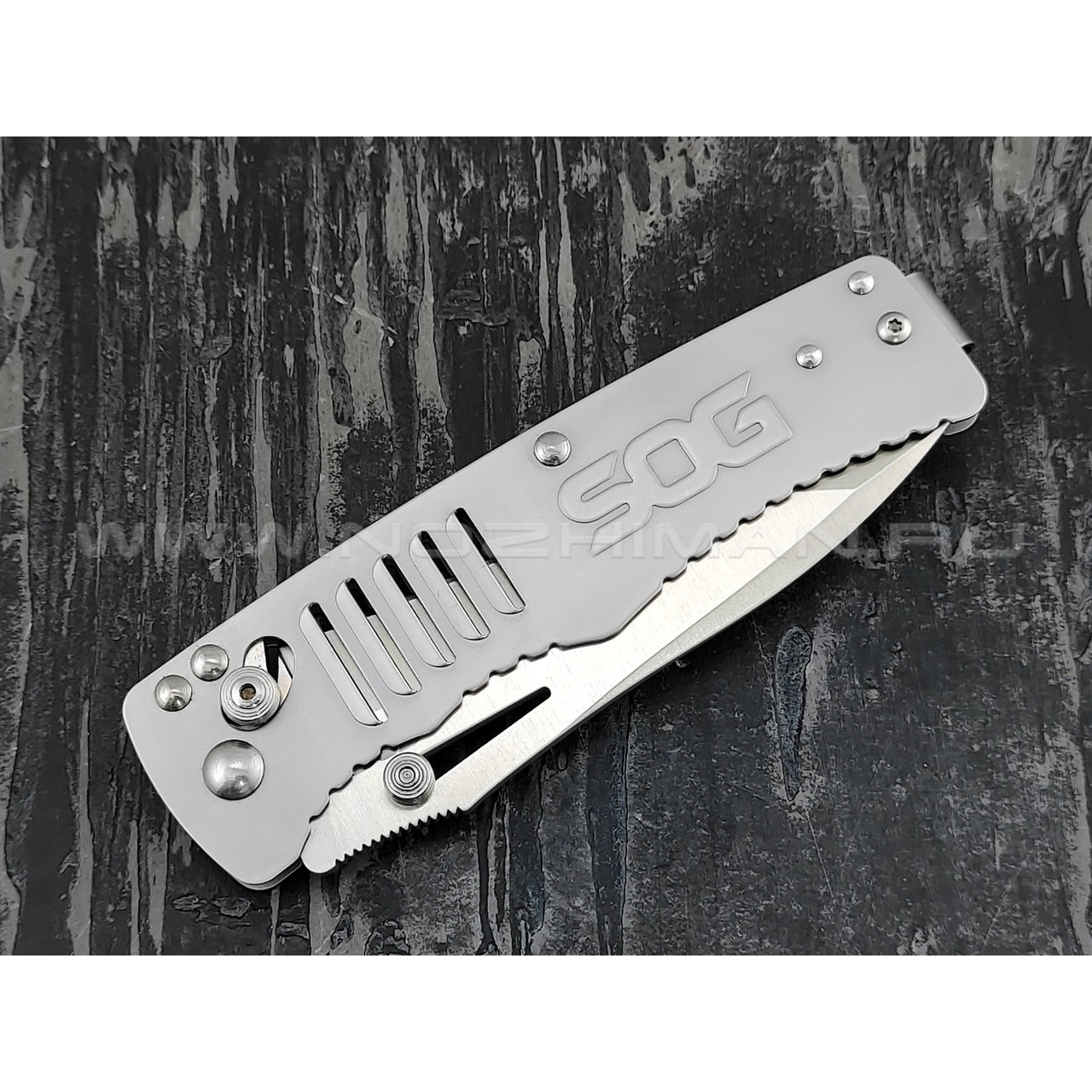 Нож SOG TG1001 Targa сталь VG-10, стальная рукоять