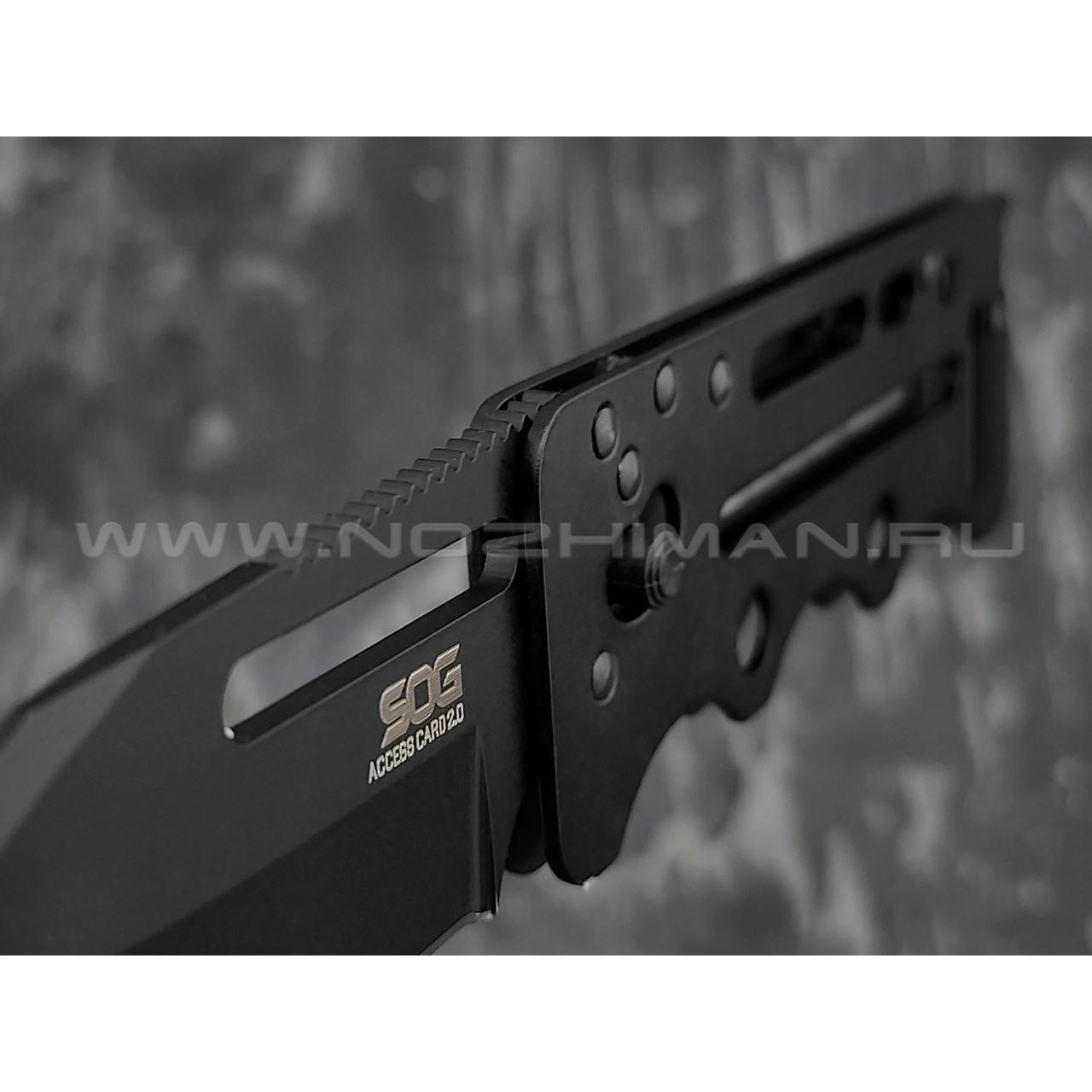 Нож SOG Access Card 2.0 Black Tini SOGAC77 сталь VG-10, рукоять сталь 420J2