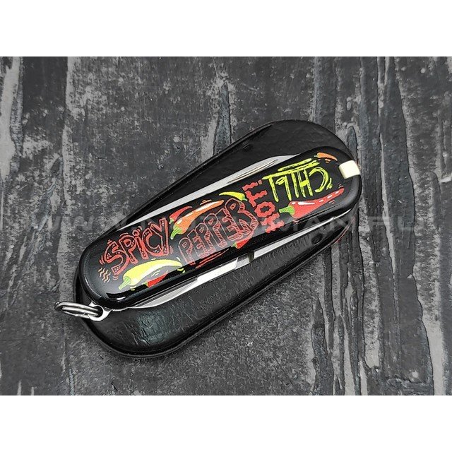 Швейцарский нож Victorinox 0.6223.L1904 Chili Peppers (7 функций)