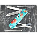 Швейцарский нож Victorinox 0.6223.L2010 Sports World (7 функций) Швейцарский нож Victorinox 0.6223.L2010 Sports World (7 функций)