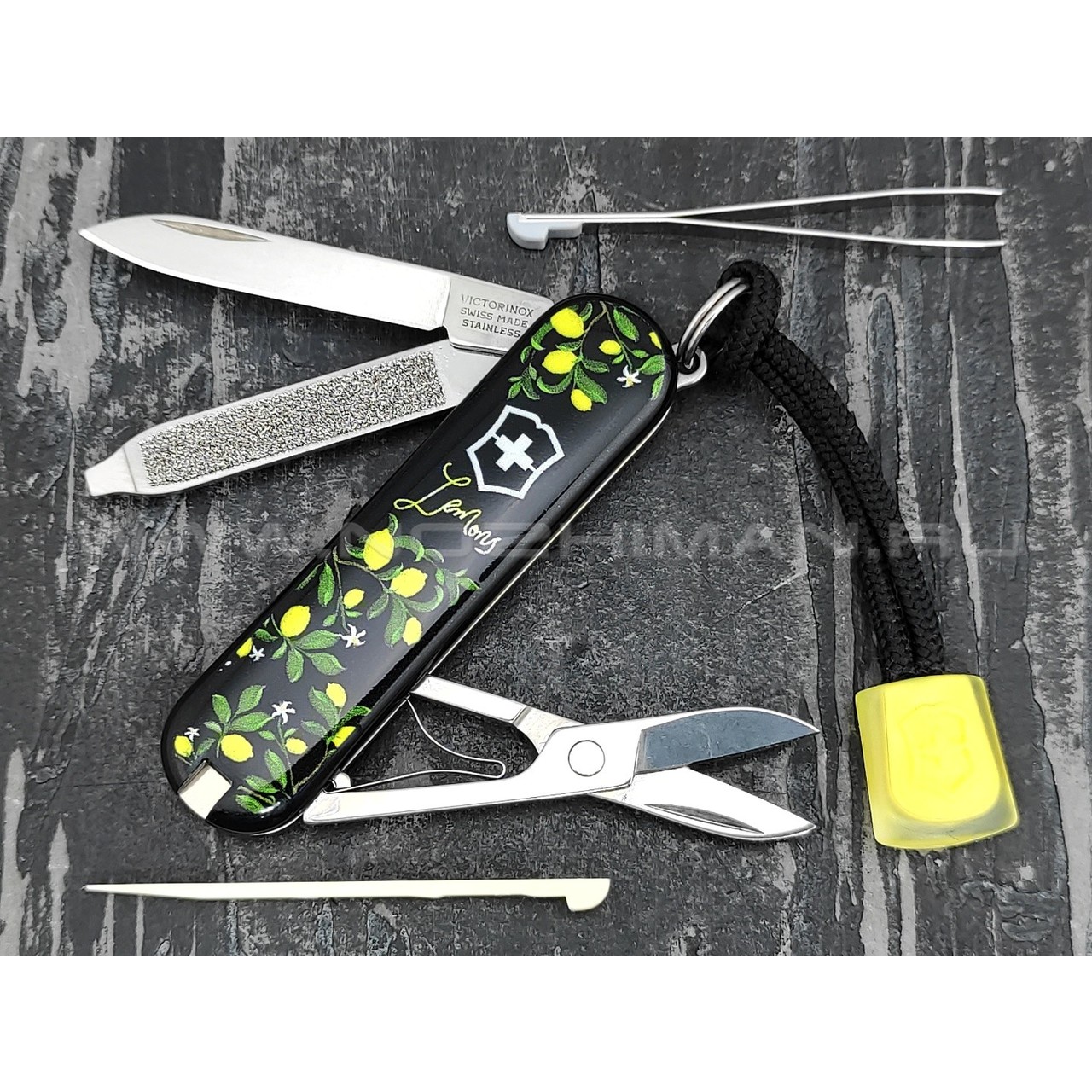 Швейцарский нож Victorinox 0.6223.L1905 When Life Gives You (7 функций)