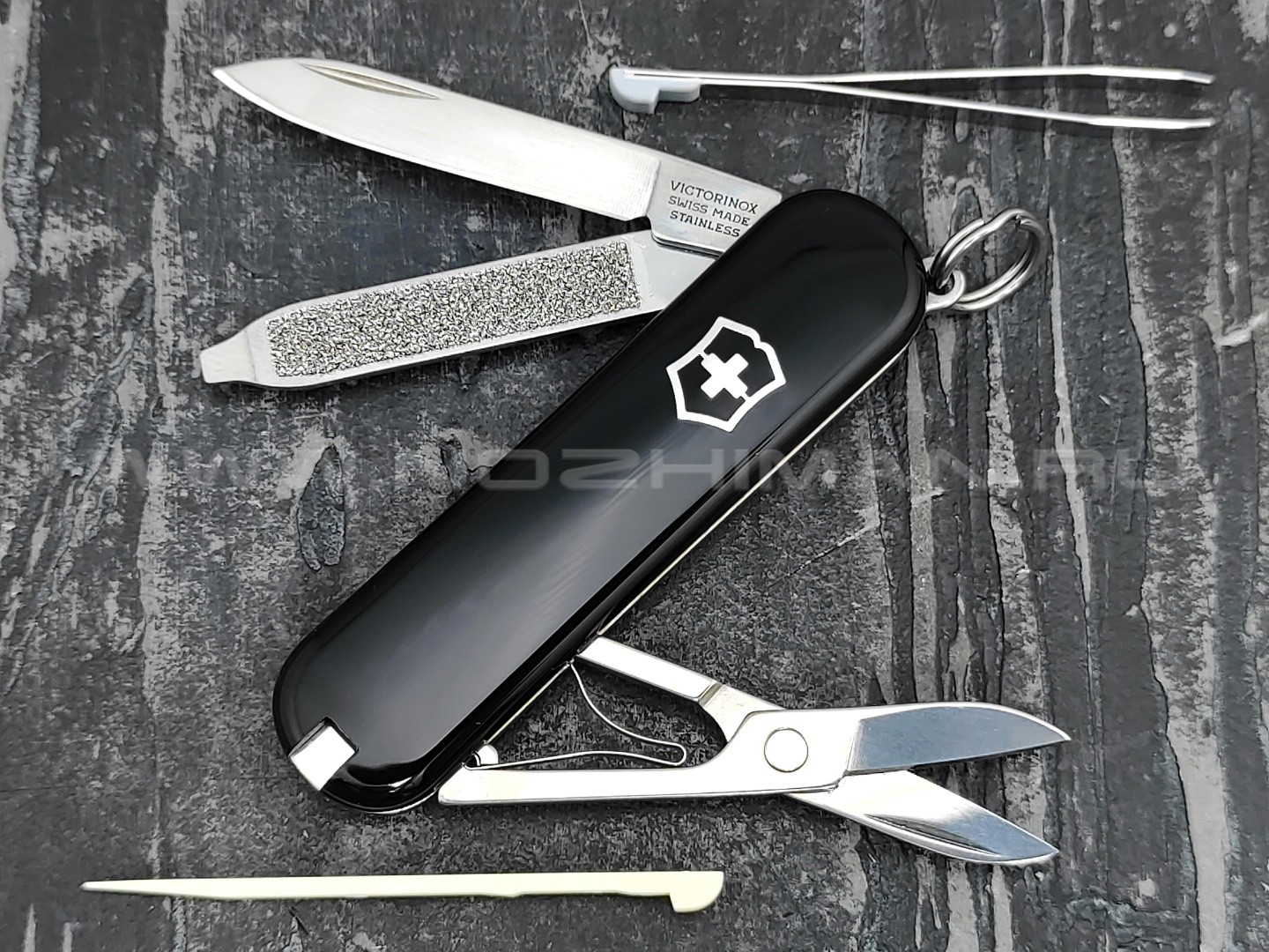 Швейцарский нож Victorinox 0.6223.3 Classic SD Black (7 функций)