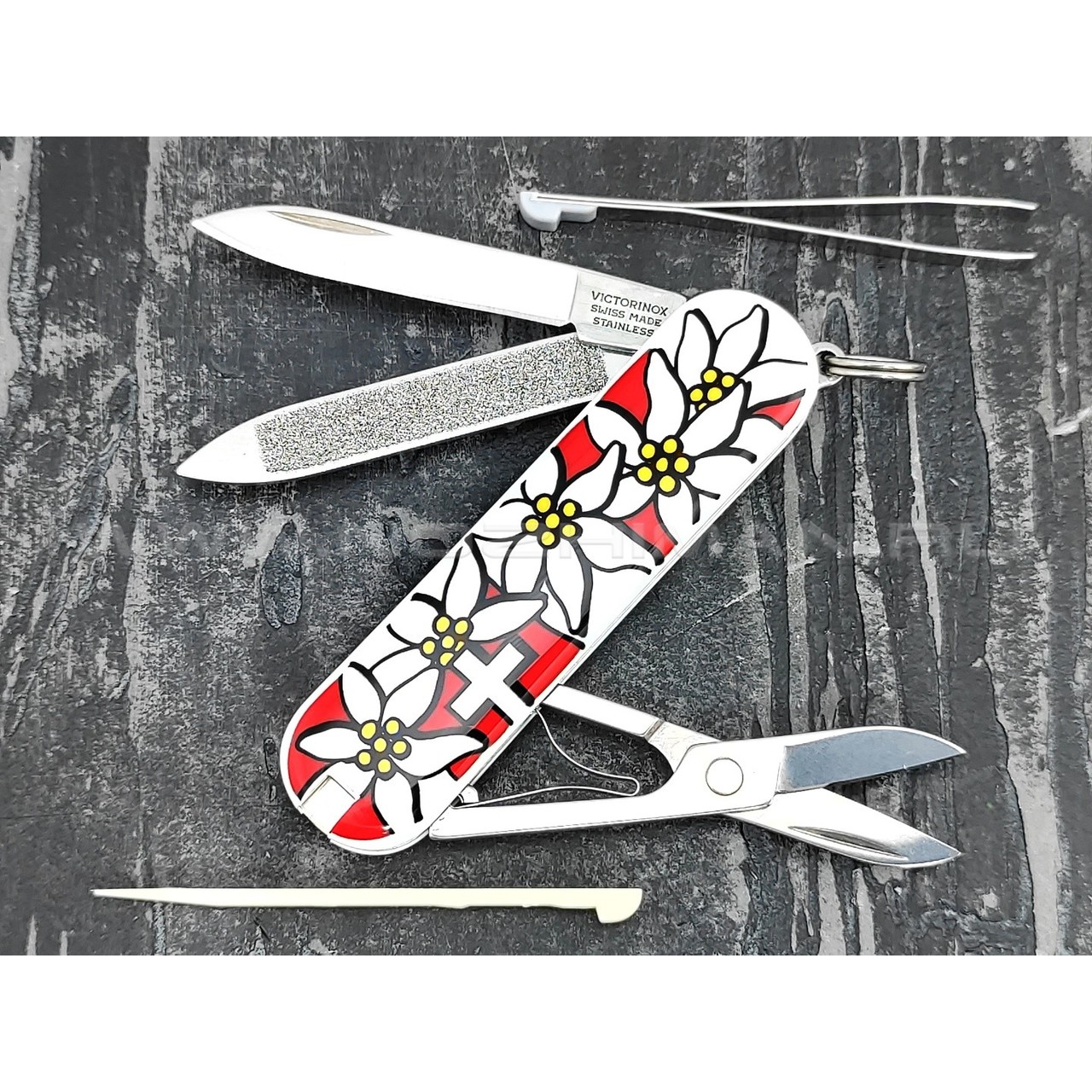 Швейцарский нож Victorinox 0.6203.840 Classic Edelweiss (7 функций)