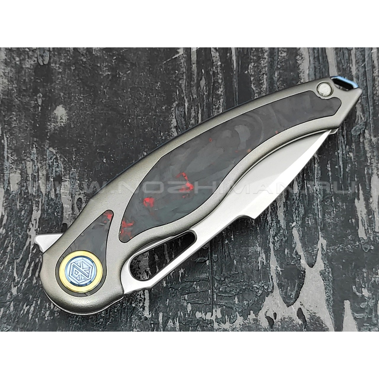Нож Rike Knife Unicorn-RCF RK12165-1 сталь M390, рукоять титан и carbon