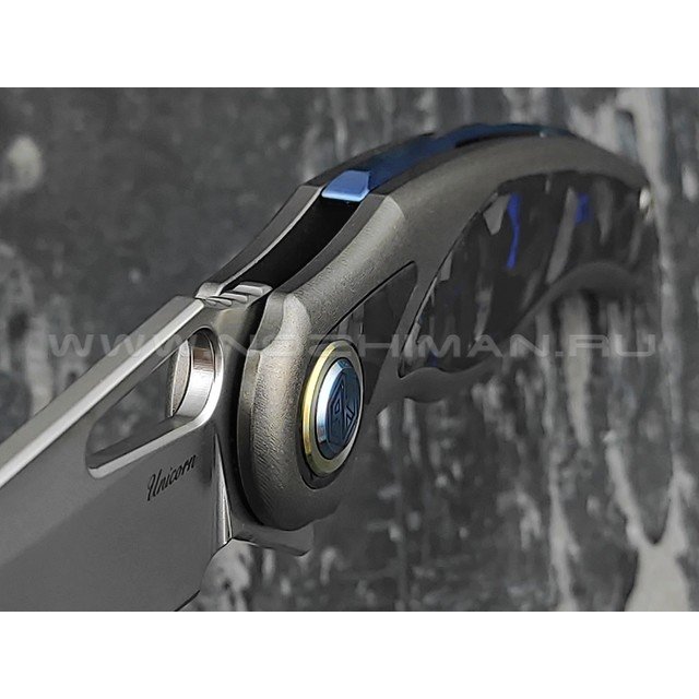 Нож Rike Knife Unicorn-BCF RK12165-1 сталь M390, рукоять титан и carbon