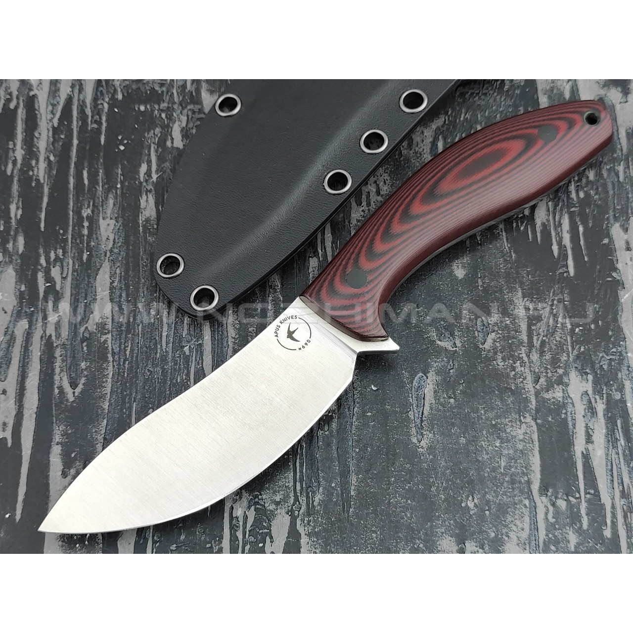 Апус нож Narbus сталь N690, рукоять G10 red & black
