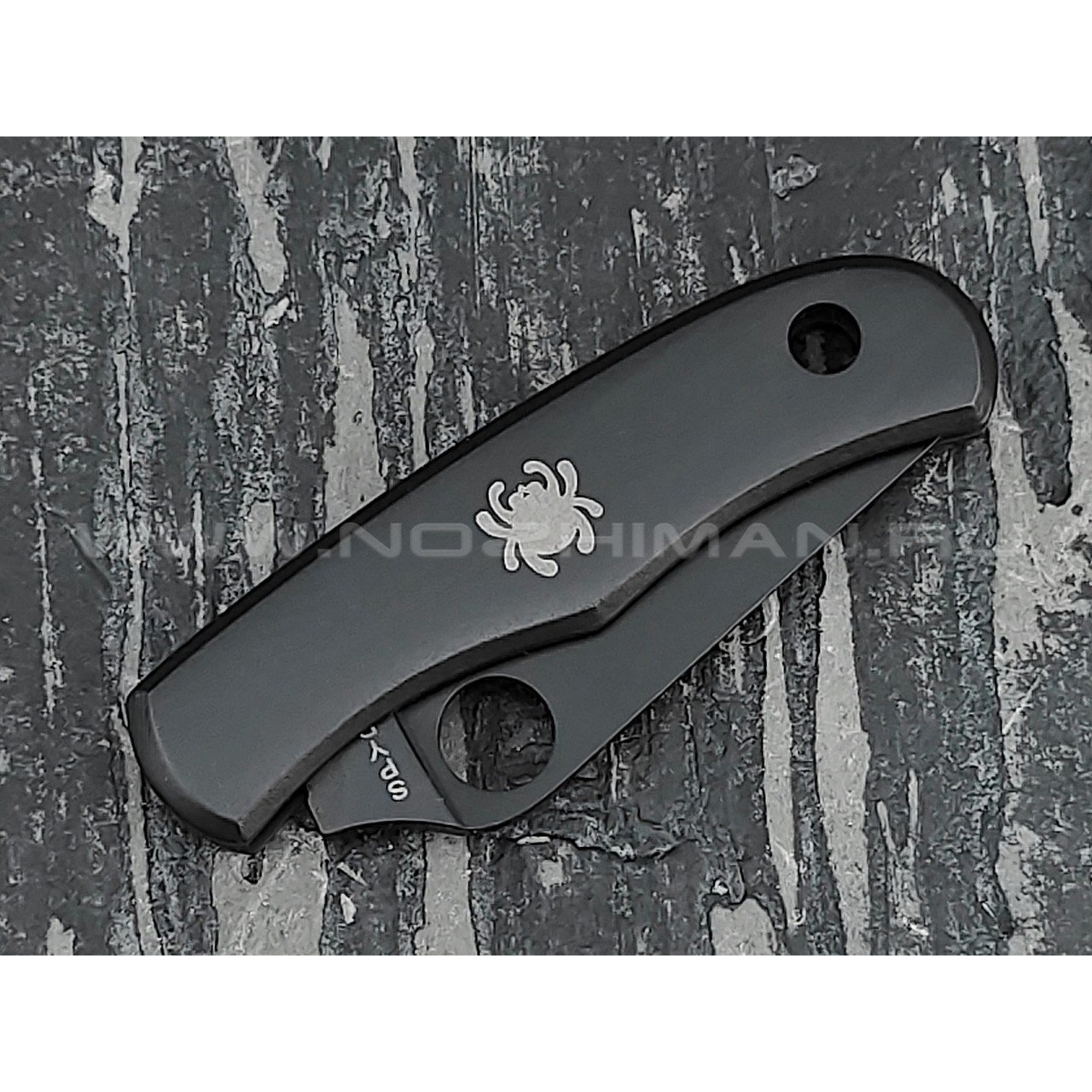 Нож Spyderco Bug C133BKP, сталь 420 black, рукоять Steel 410SS