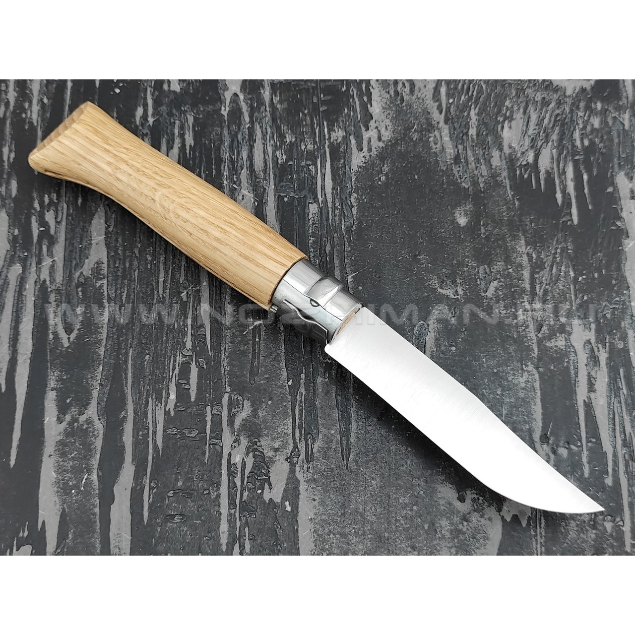 Нож Opinel Engraved №8 002334 Animalia Fish 2019 сталь Sandvik 12C27, рукоять дуб