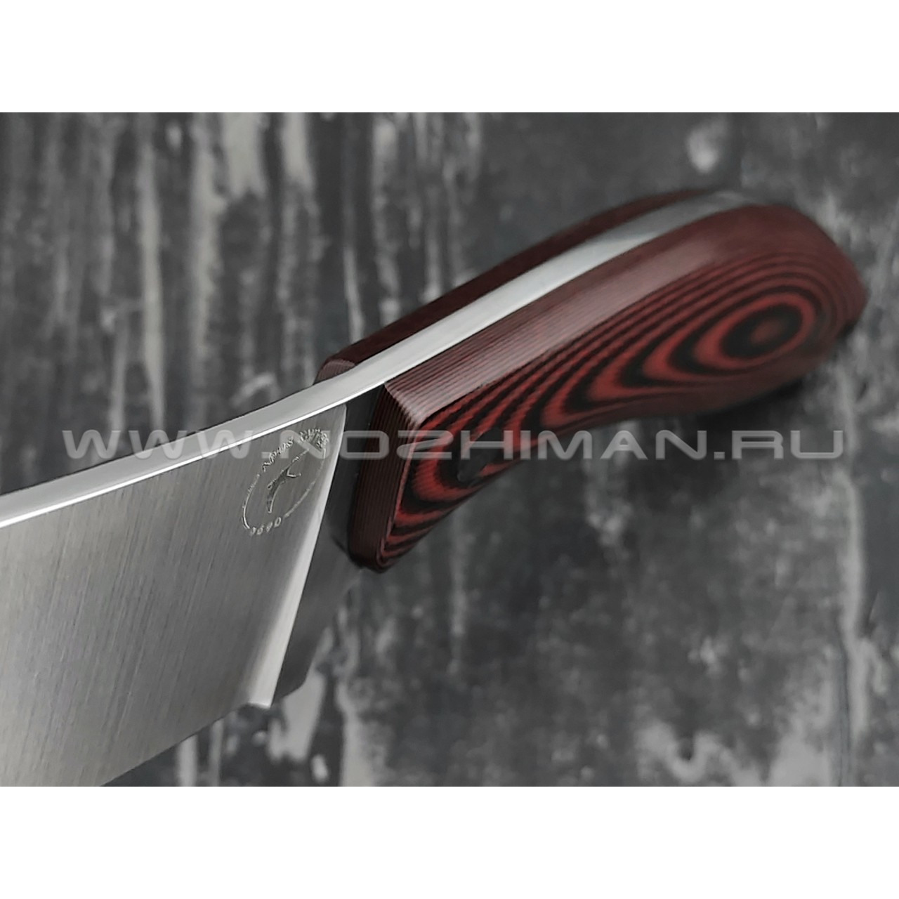 Апус нож Santoku S сталь N690, рукоять G10 black/red