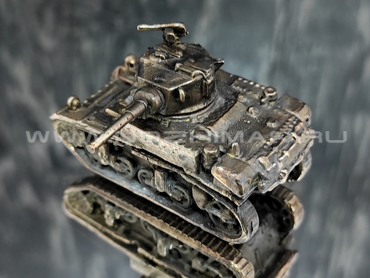 Танк M3 Stuart, латунь, 50 мм