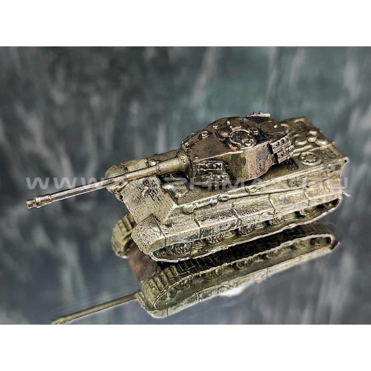 Танк Pz.Kpfw.VI Tiger II, латунь, 50 мм