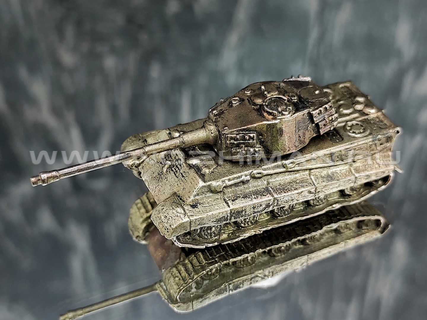 Танк Pz.Kpfw.VI Tiger II, латунь, 50 мм