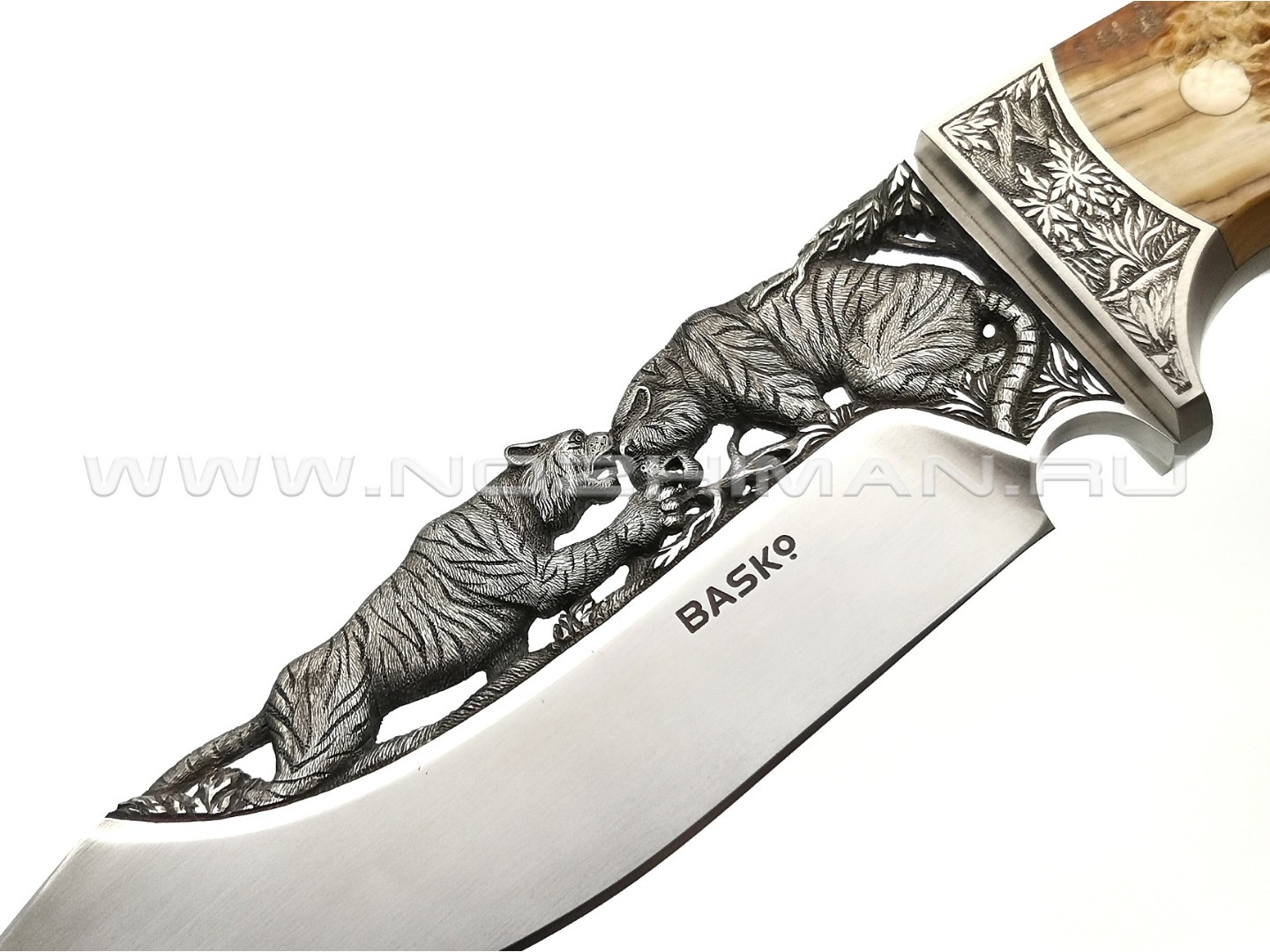 Композиция "Тигры" нож из стали N690 с гравировкой, рукоять бивень мамонта, титан (BASKo)