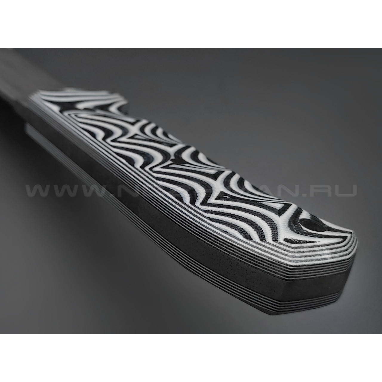 Волчий Век нож Пахарь сталь PGK WA, рукоять G10 black & white