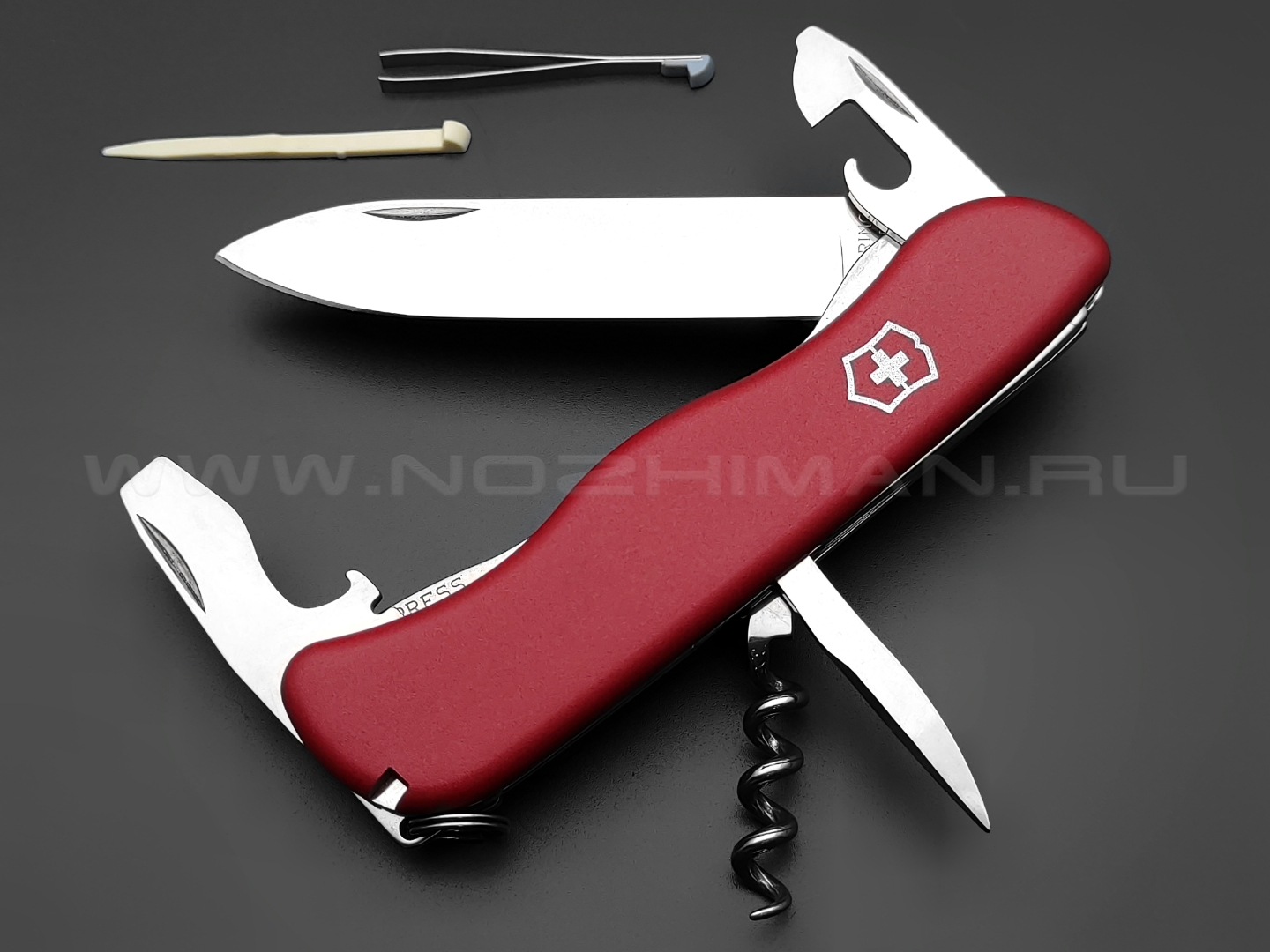 Швейцарский нож Victorinox 0.8353 Picknicker red (11 функций)