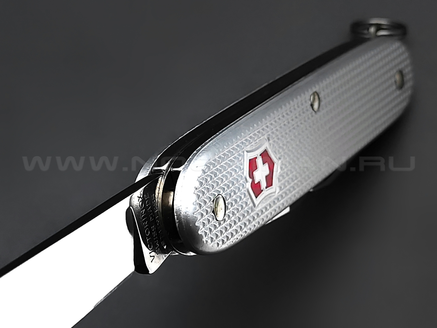 Швейцарский нож Victorinox 0.8201.26 Pioneer Alox silver (8 функций)