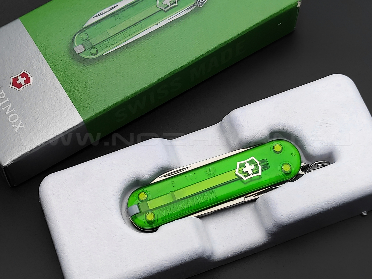 Швейцарский нож Victorinox 0.6223.T41G Green Tea (7 функции)