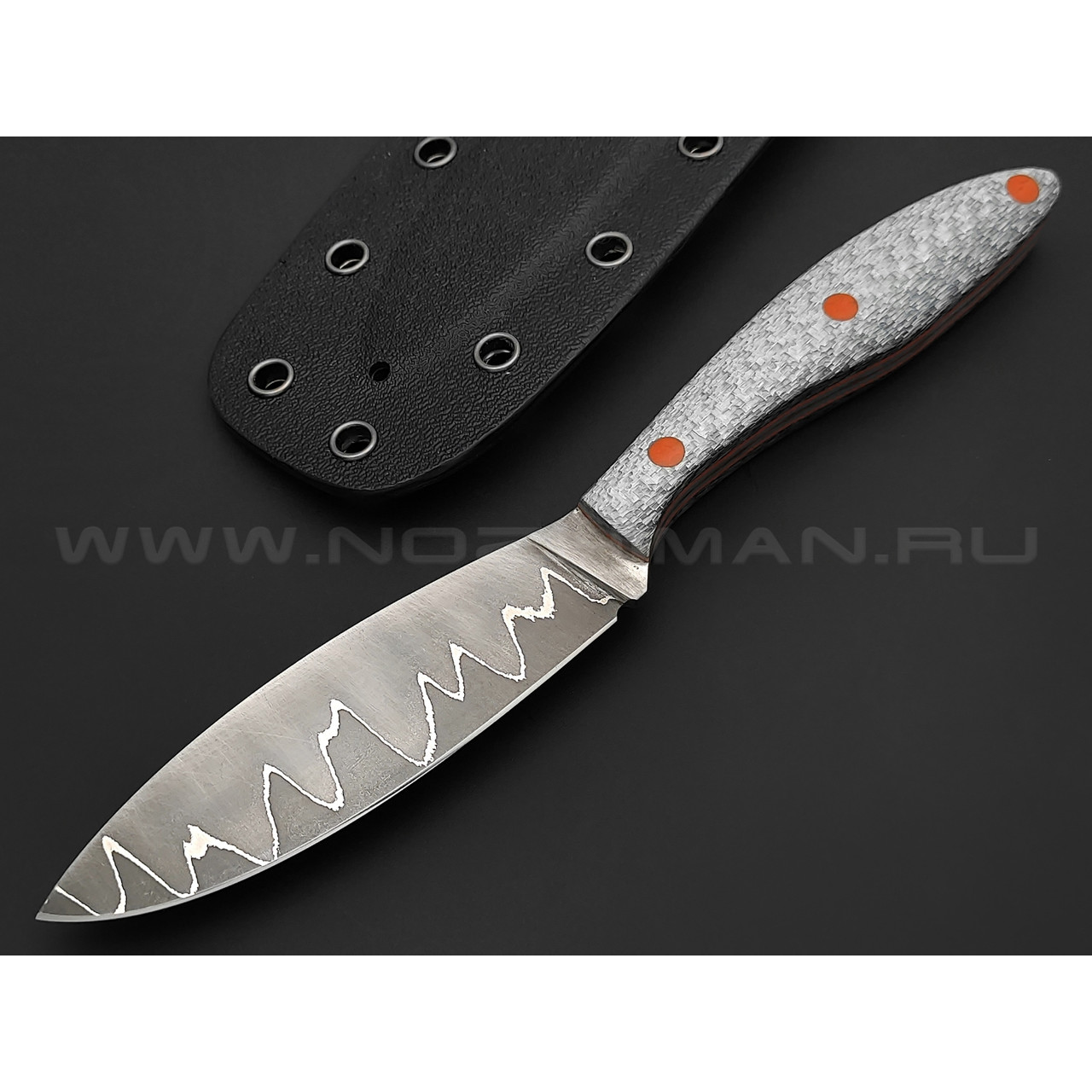 Нож Burlax BX0071 сталь ламинат D2, рукоять Silver Twill