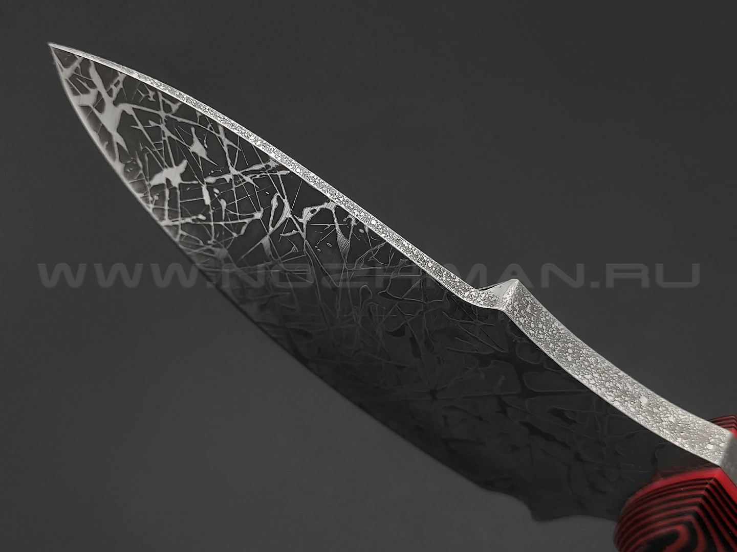 Волчий Век нож Drago Custom сталь PGK WA, рукоять G10 black & red