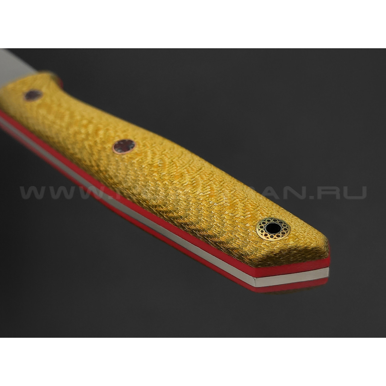 Богдан Гоготов нож NBG-25 сталь M390, рукоять Carbon Golden Twill