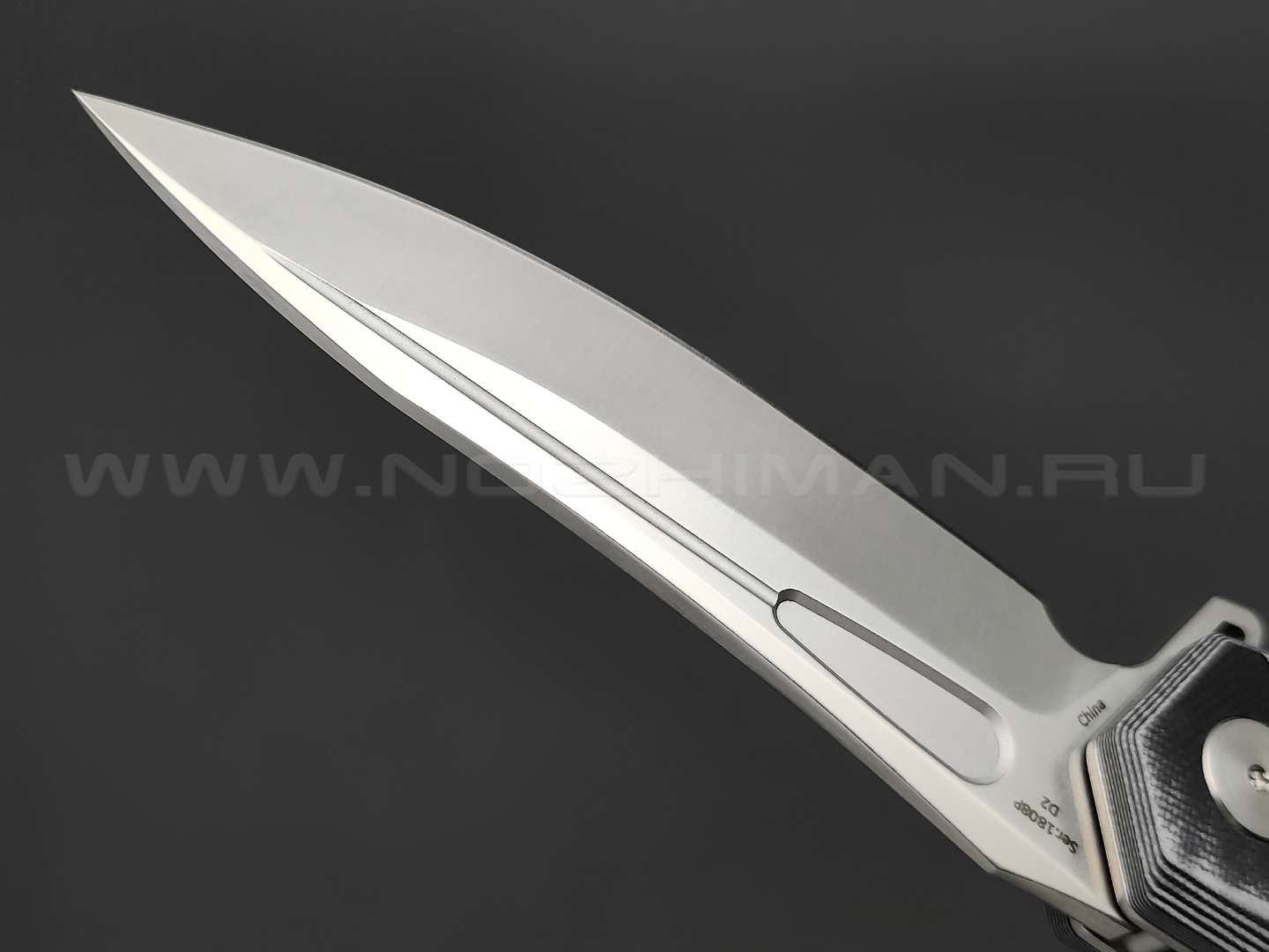 Нож Artisan Cutlery 1808P-BGC Zumwalt сталь D2, рукоять G10 black & white