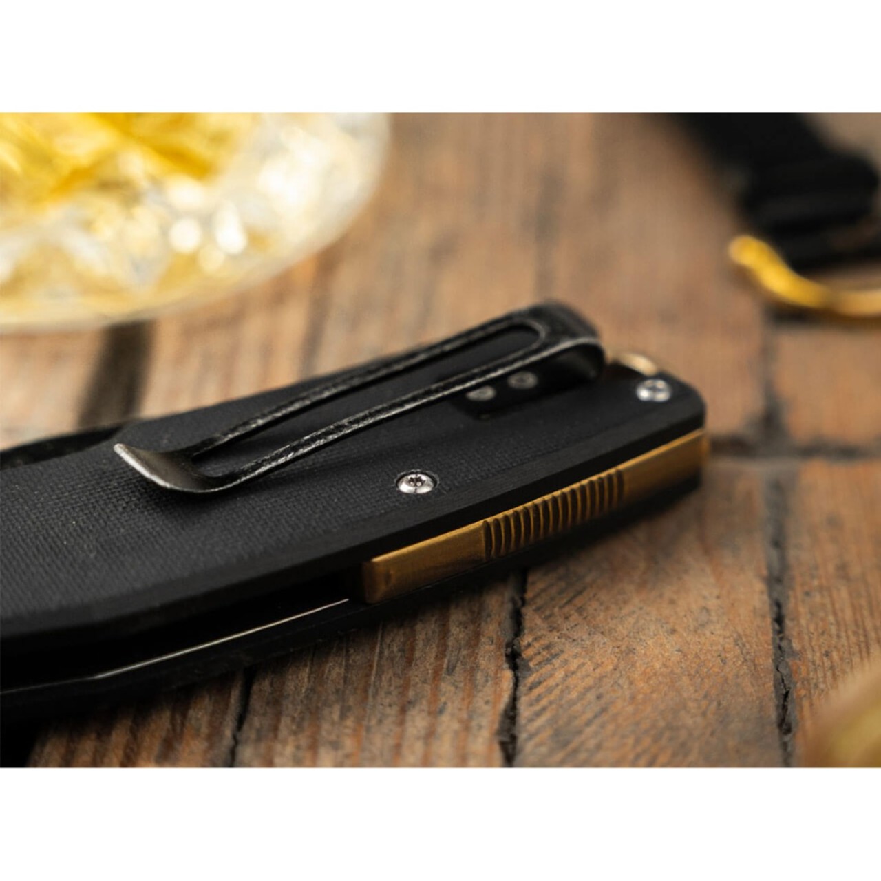 Нож Boker Plus Fieldfolder 01BO375 сталь D2 блэквош, рукоять G10 black, brass