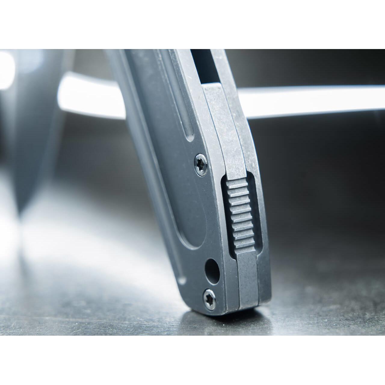 Нож Boker Plus Evade BK01BO384 сталь D2, стальная рукоять
