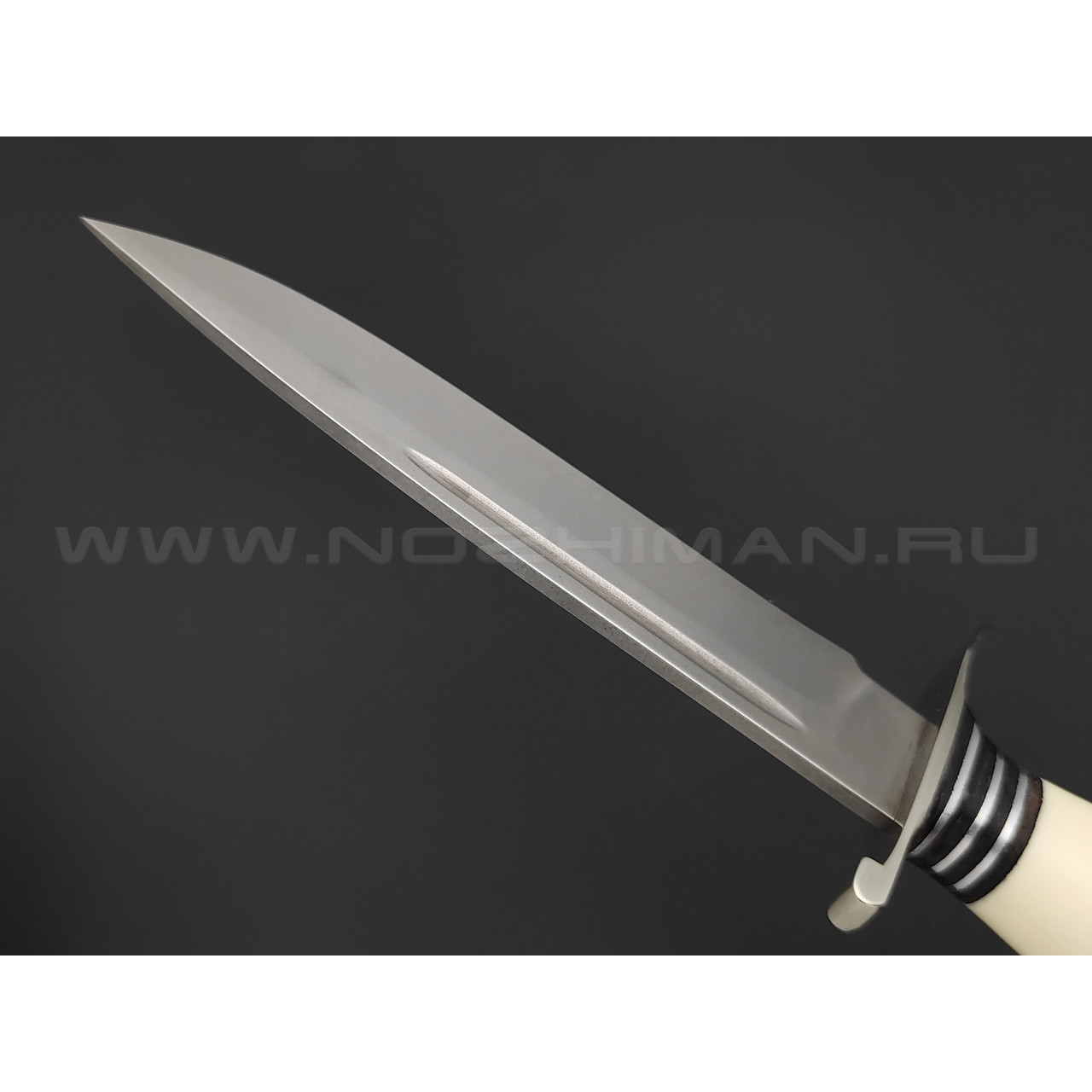 Кузница Коваль нож Финка НКВД с красной звездой, сталь N690, рукоять Дерево граб, мельхиор, полимер