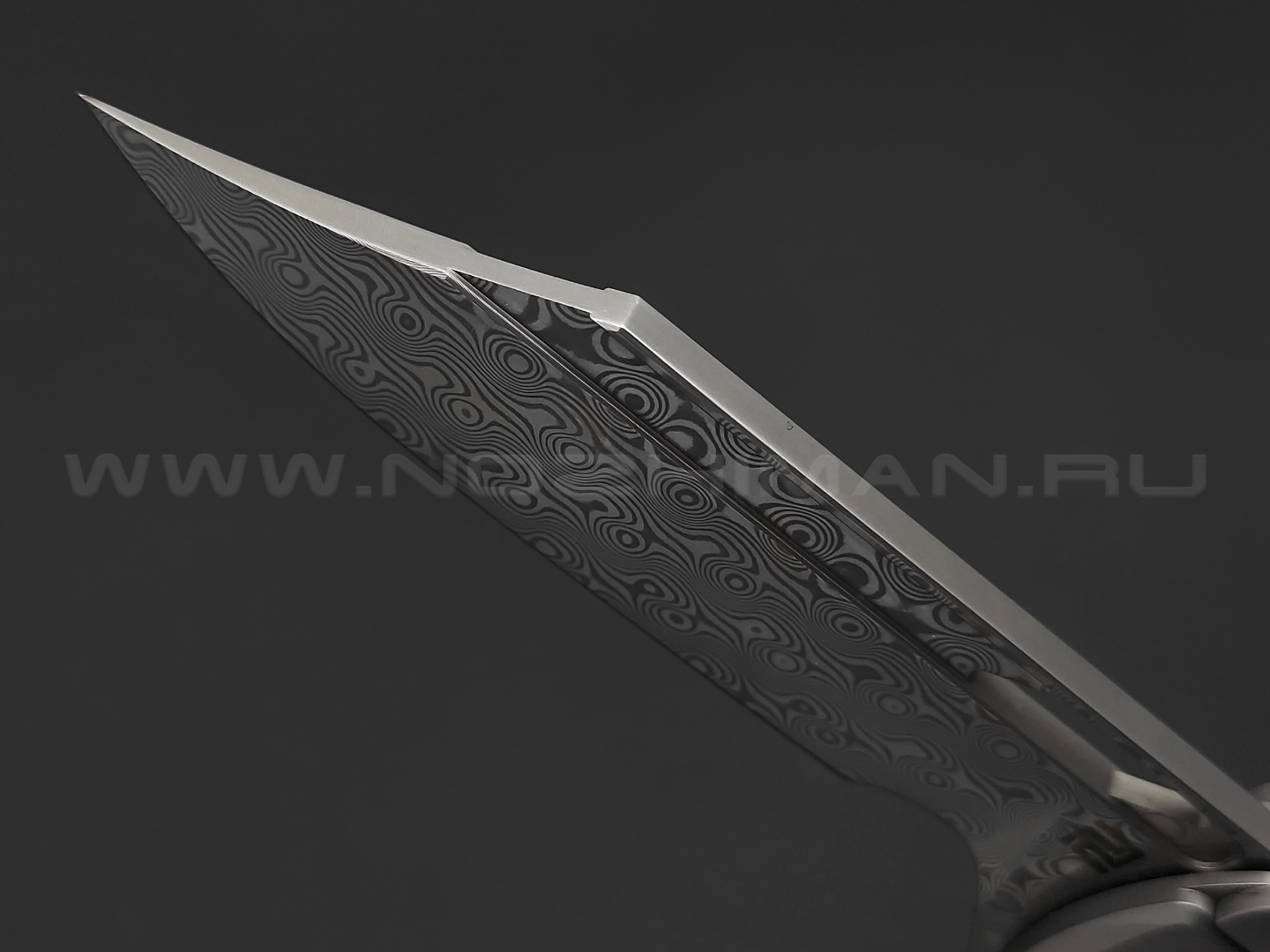 Нож Artisan Cutlery Blowback 1822GD-GY сталь Damascus, рукоять Titanium 6AL4V