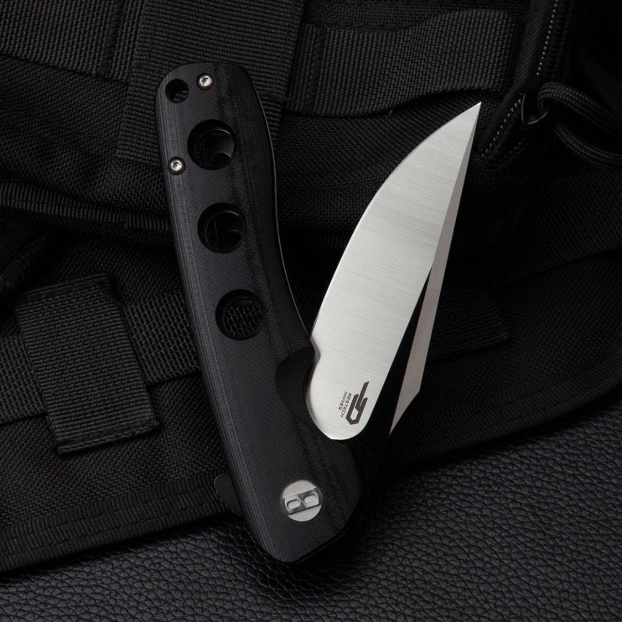 Нож Bestech Arctic BG33A-1 сталь D2 блэквош, рукоять G10 black