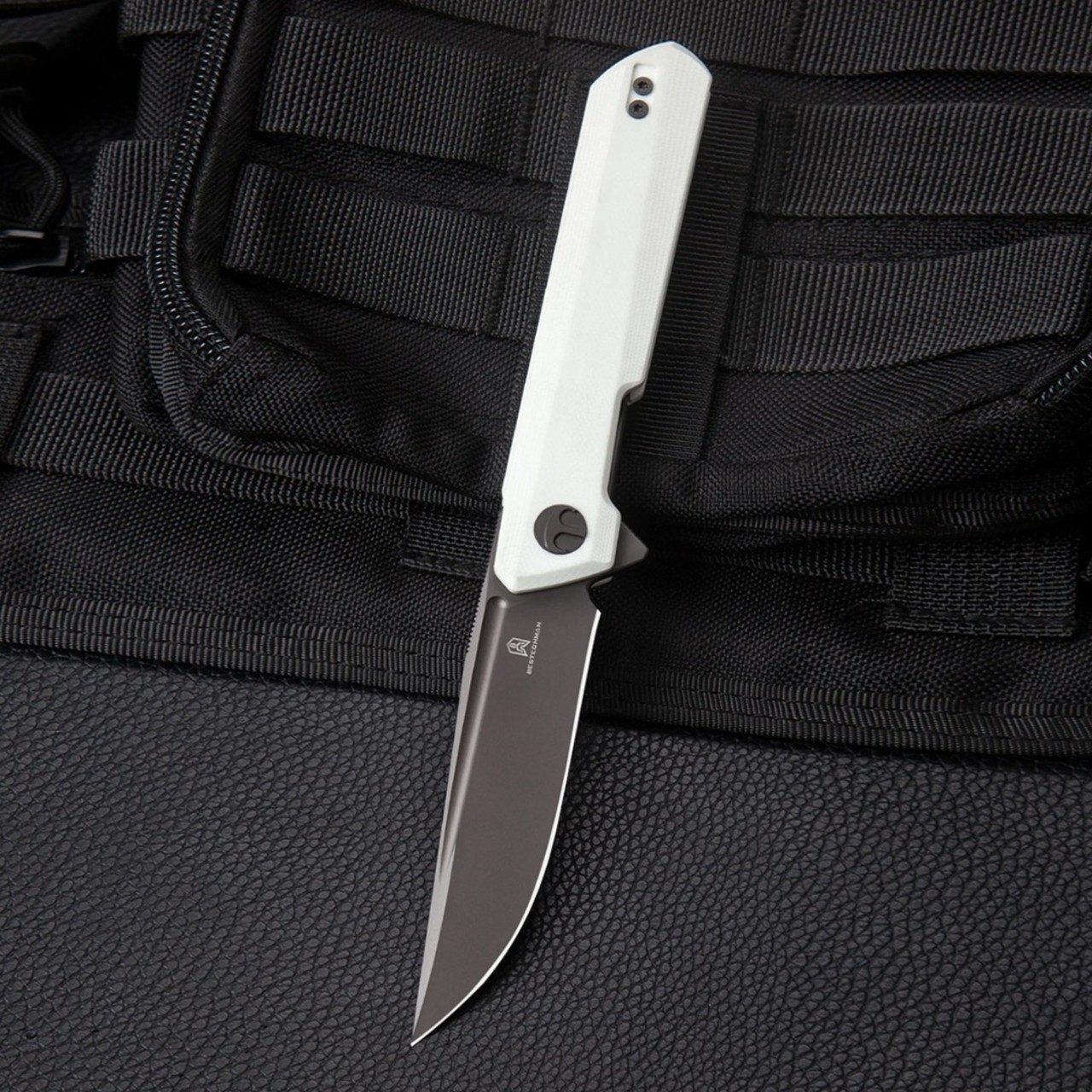 Нож Bestechman Dundee BMK01I сталь D2 black, рукоять G10 white